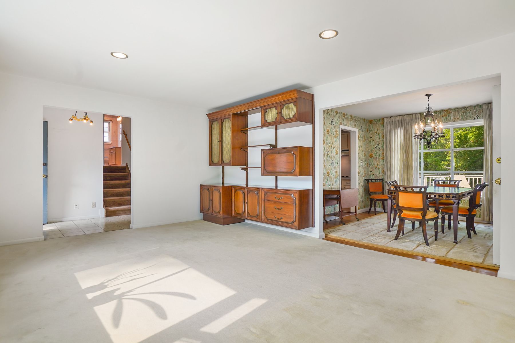 33 Oak Crest Road 