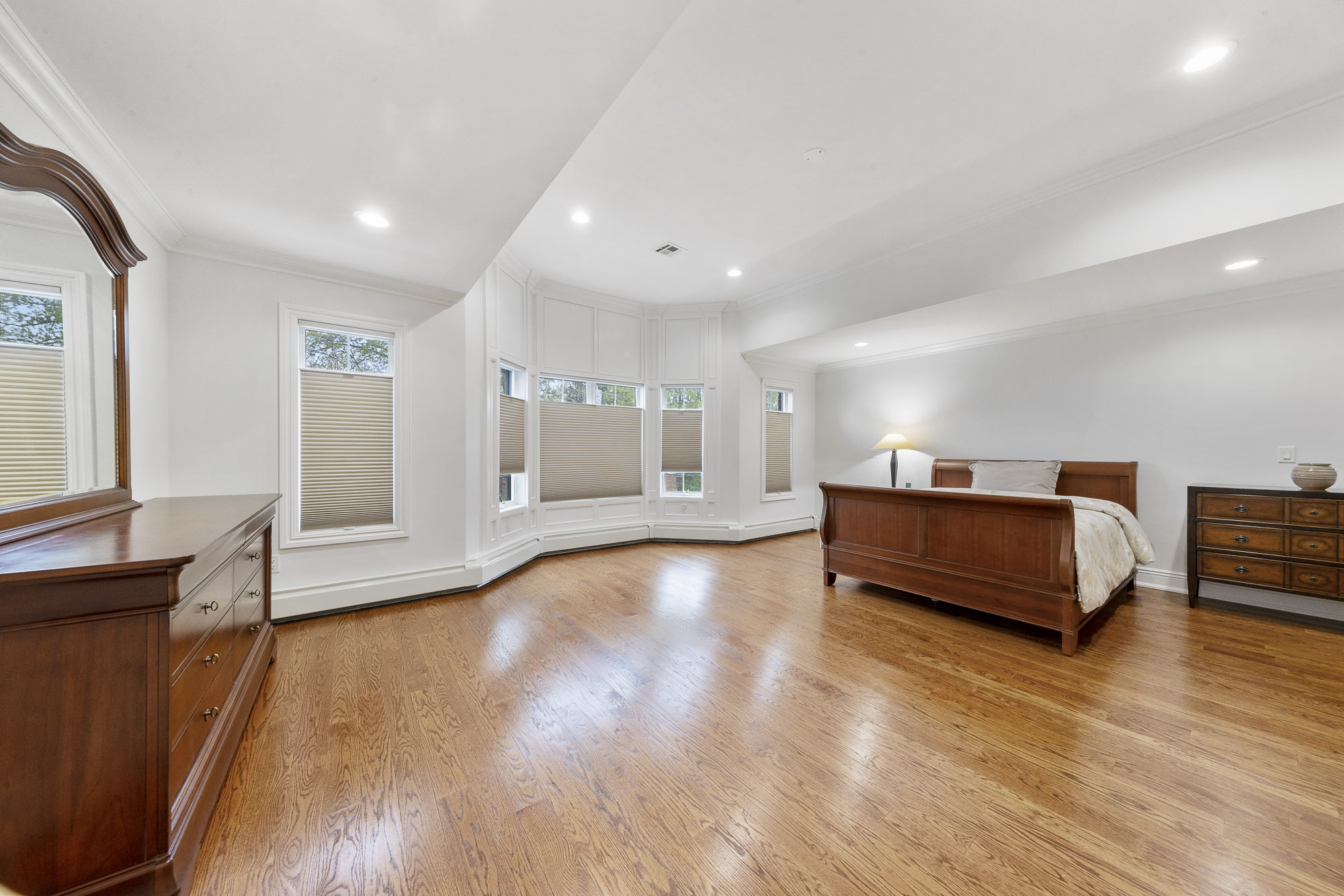1107 Harvard Place