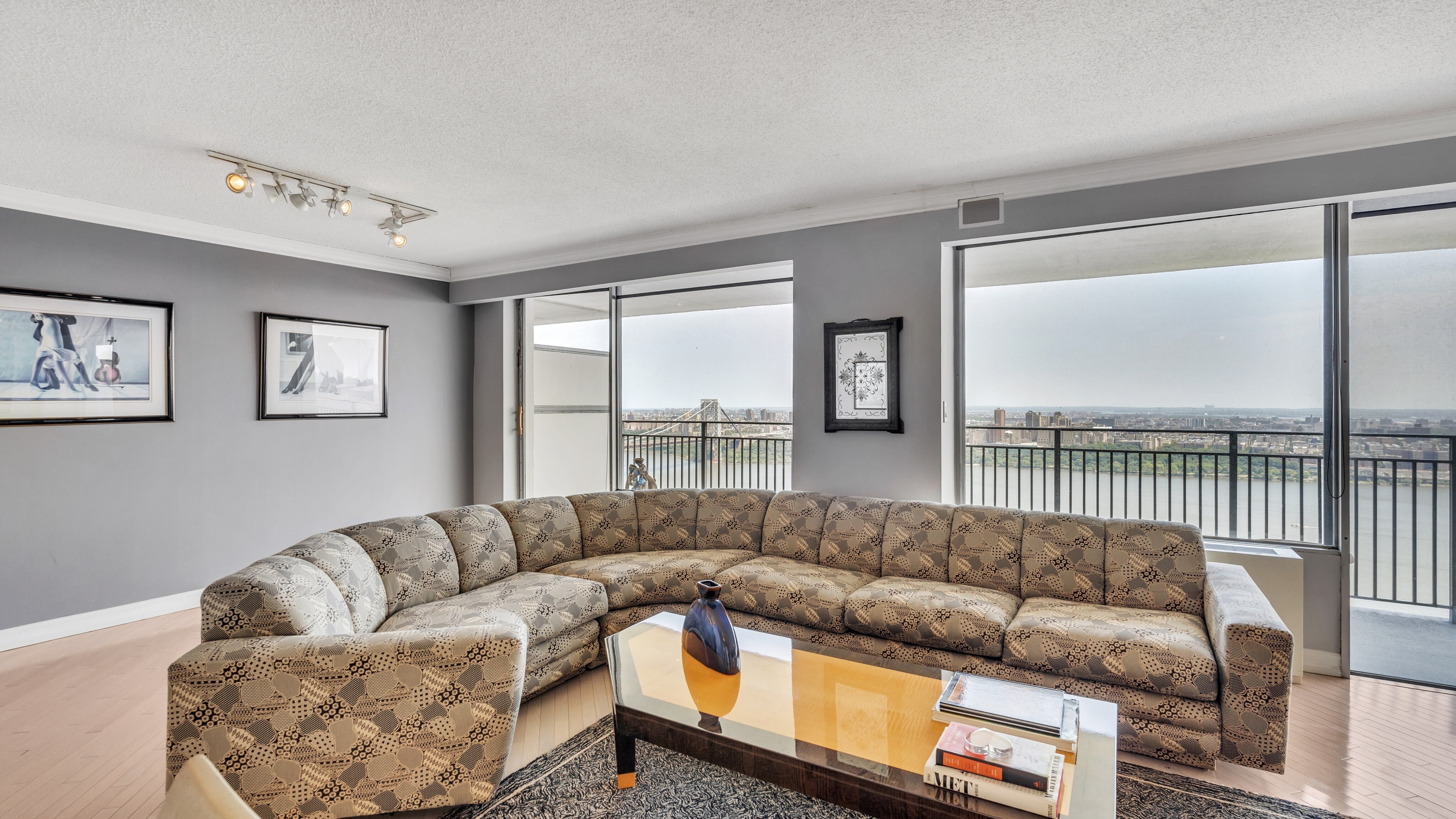 1530 Palisade Avenue Unit# 29J