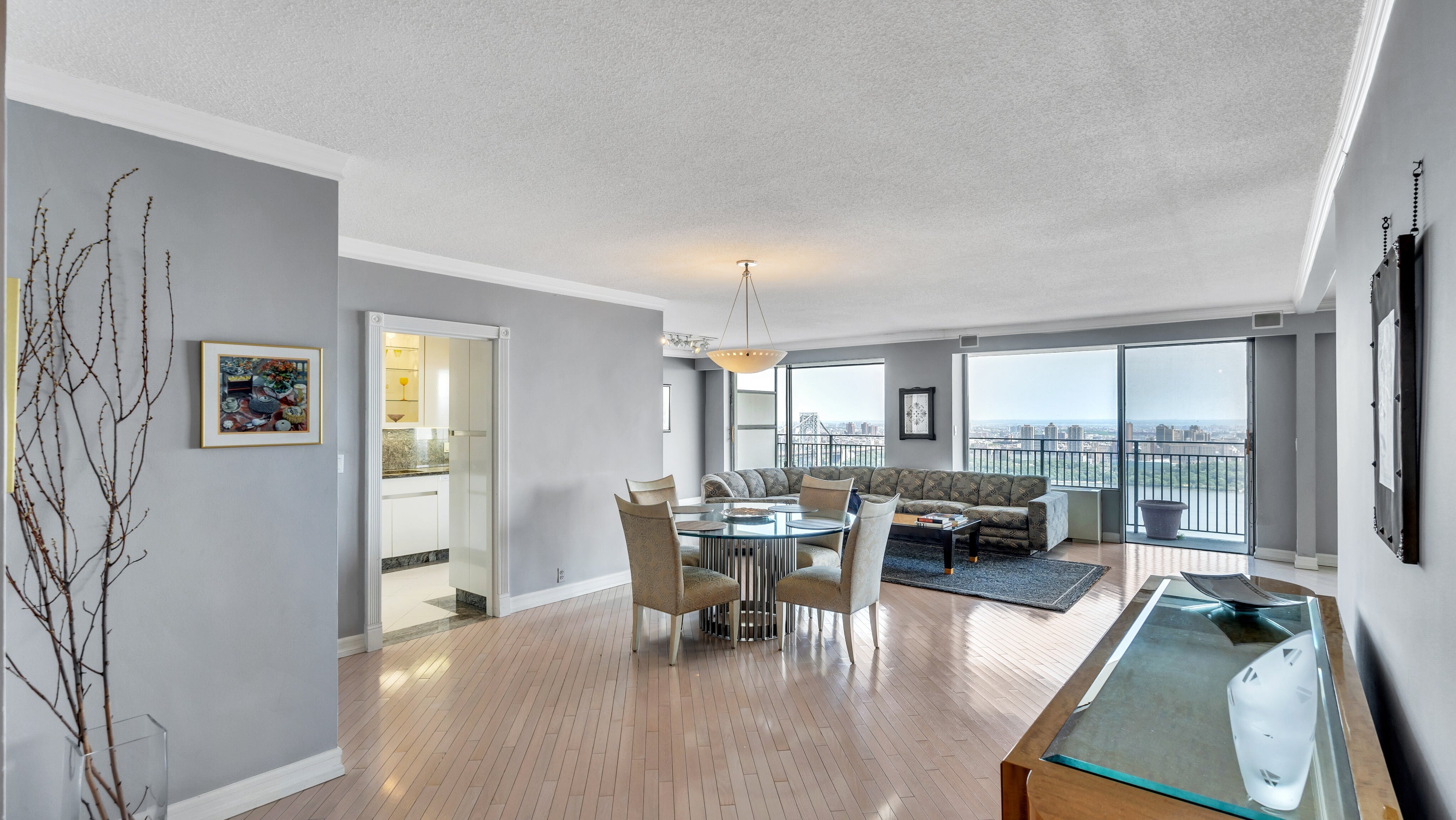 1530 Palisade Avenue Unit# 29J