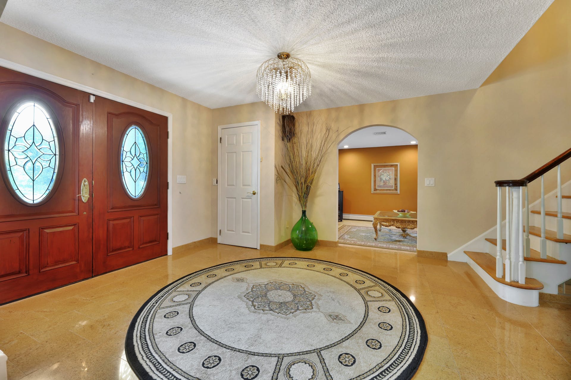 204 Mountain Ave. 