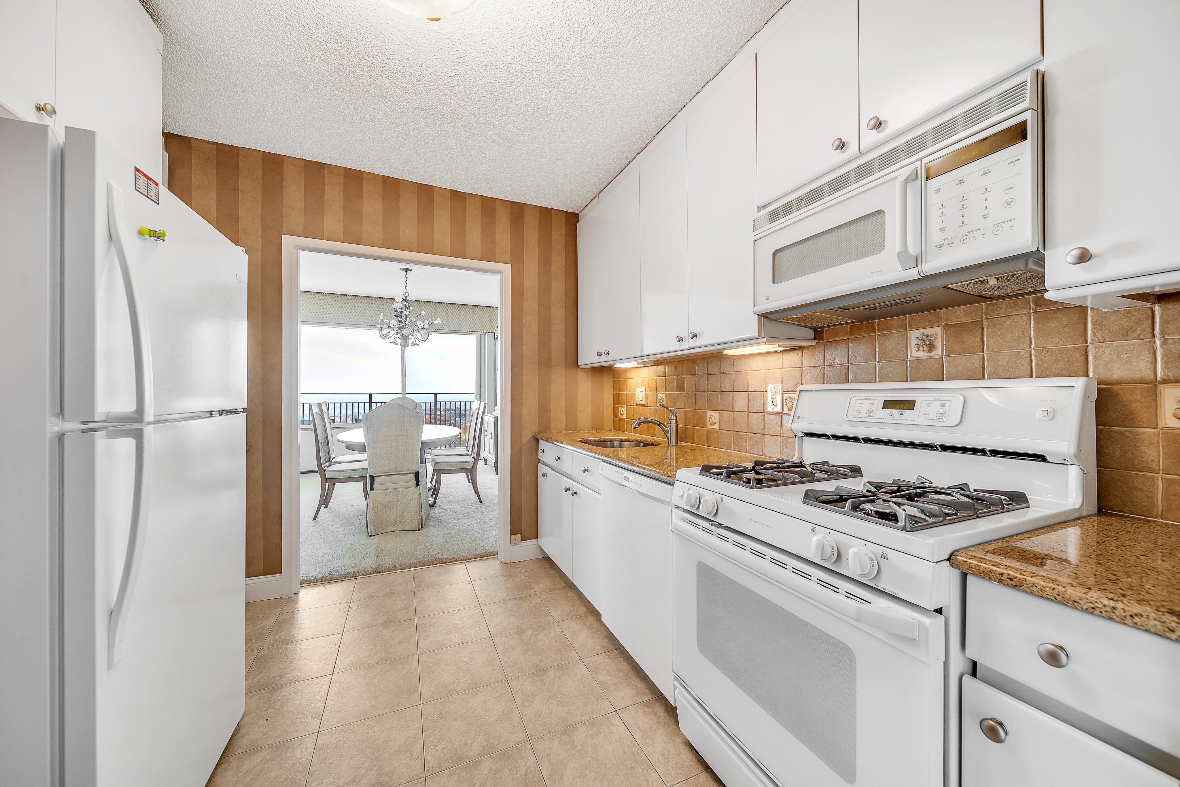 1530 Palisade Avenue Unit# 26C