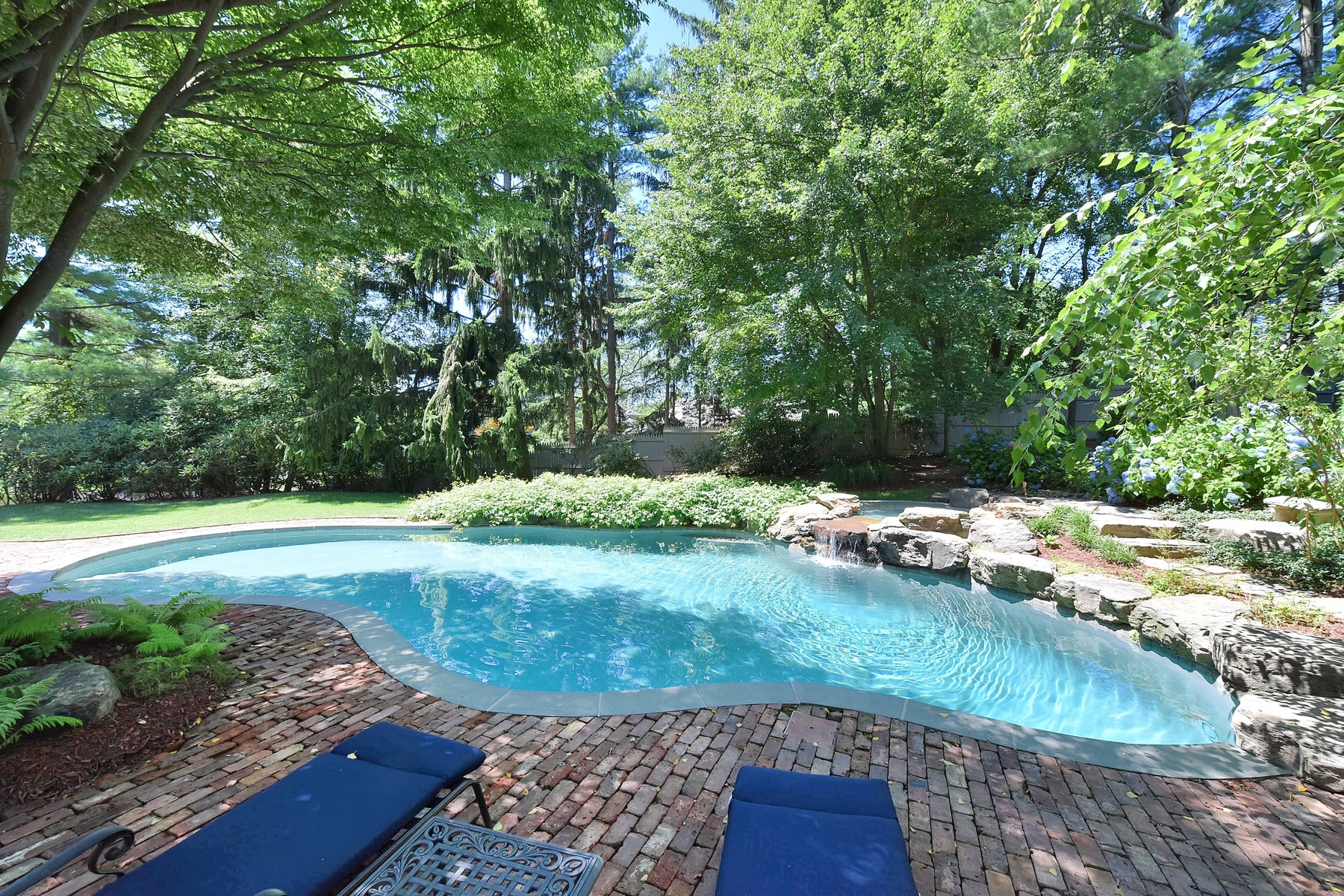 301 Feather Lane 