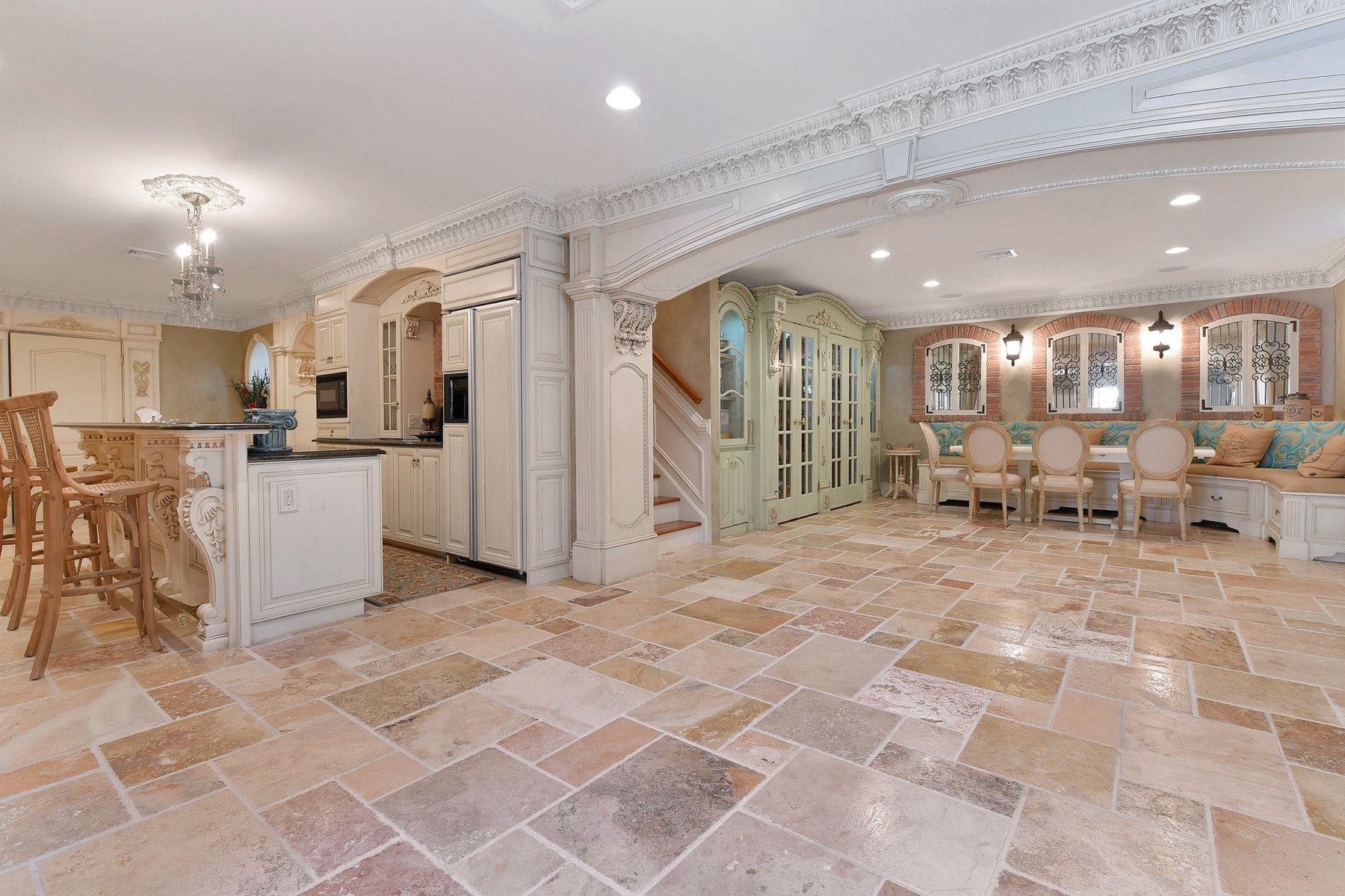 301 Feather Lane 