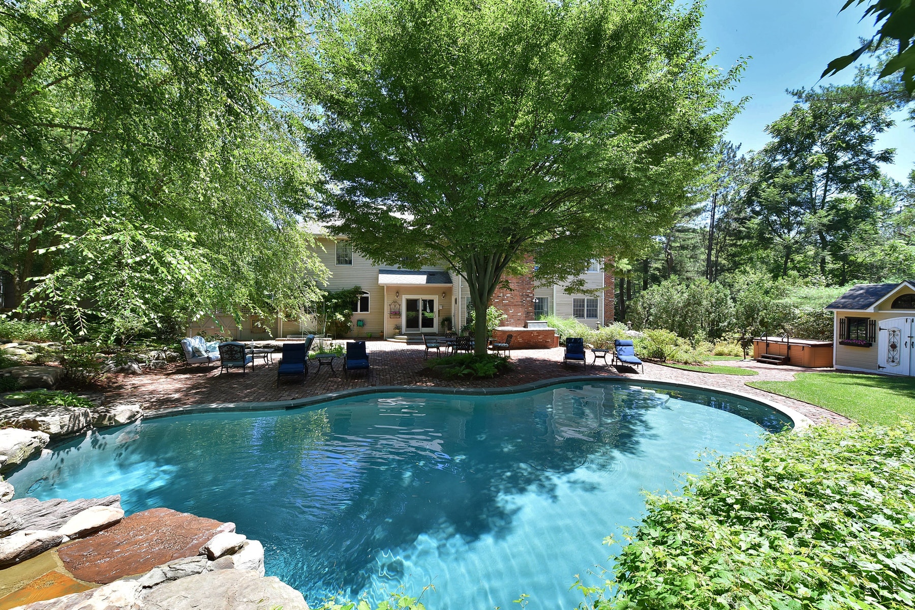 301 Feather Lane 