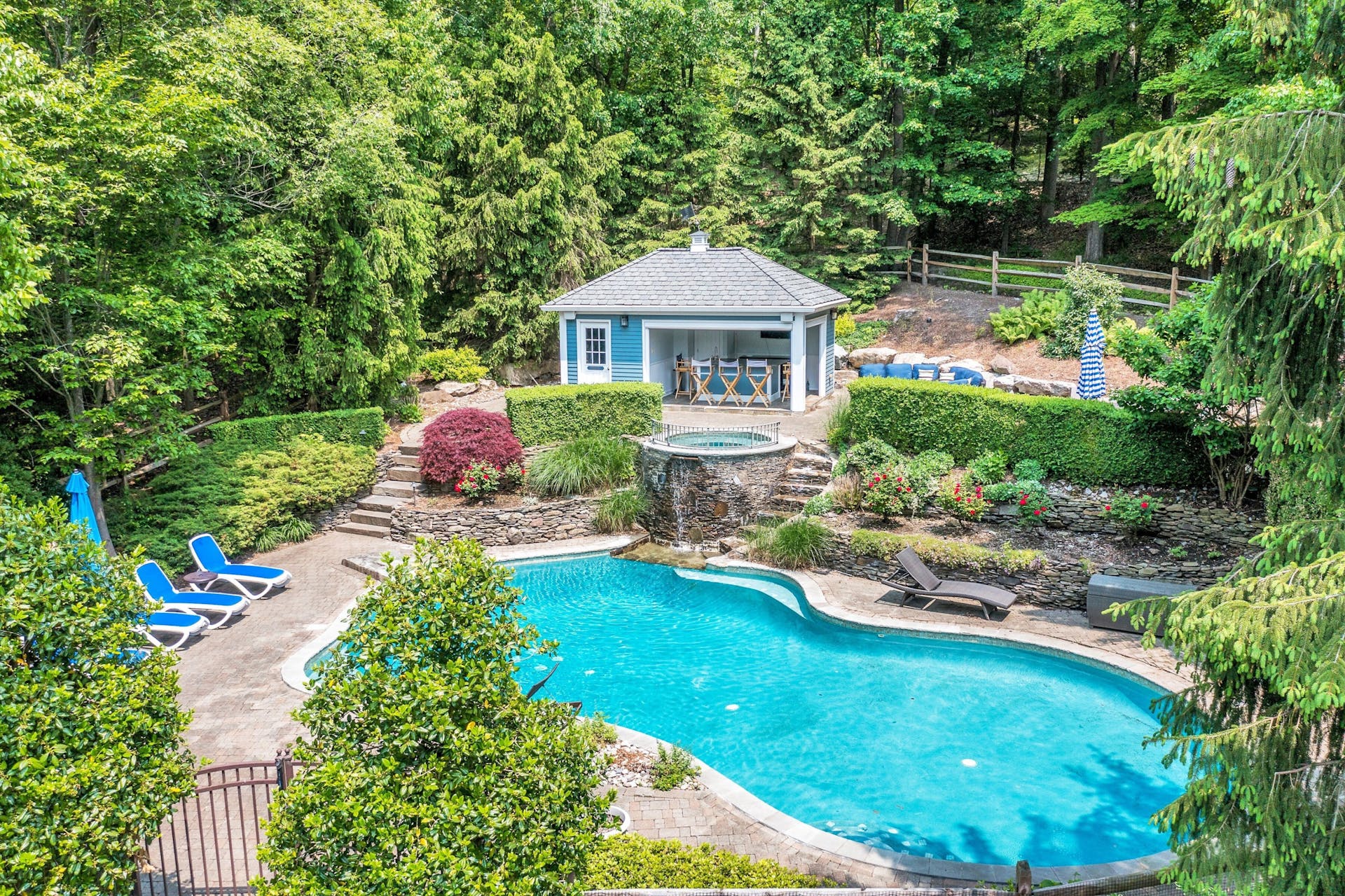 1 Powder Hill Road 
