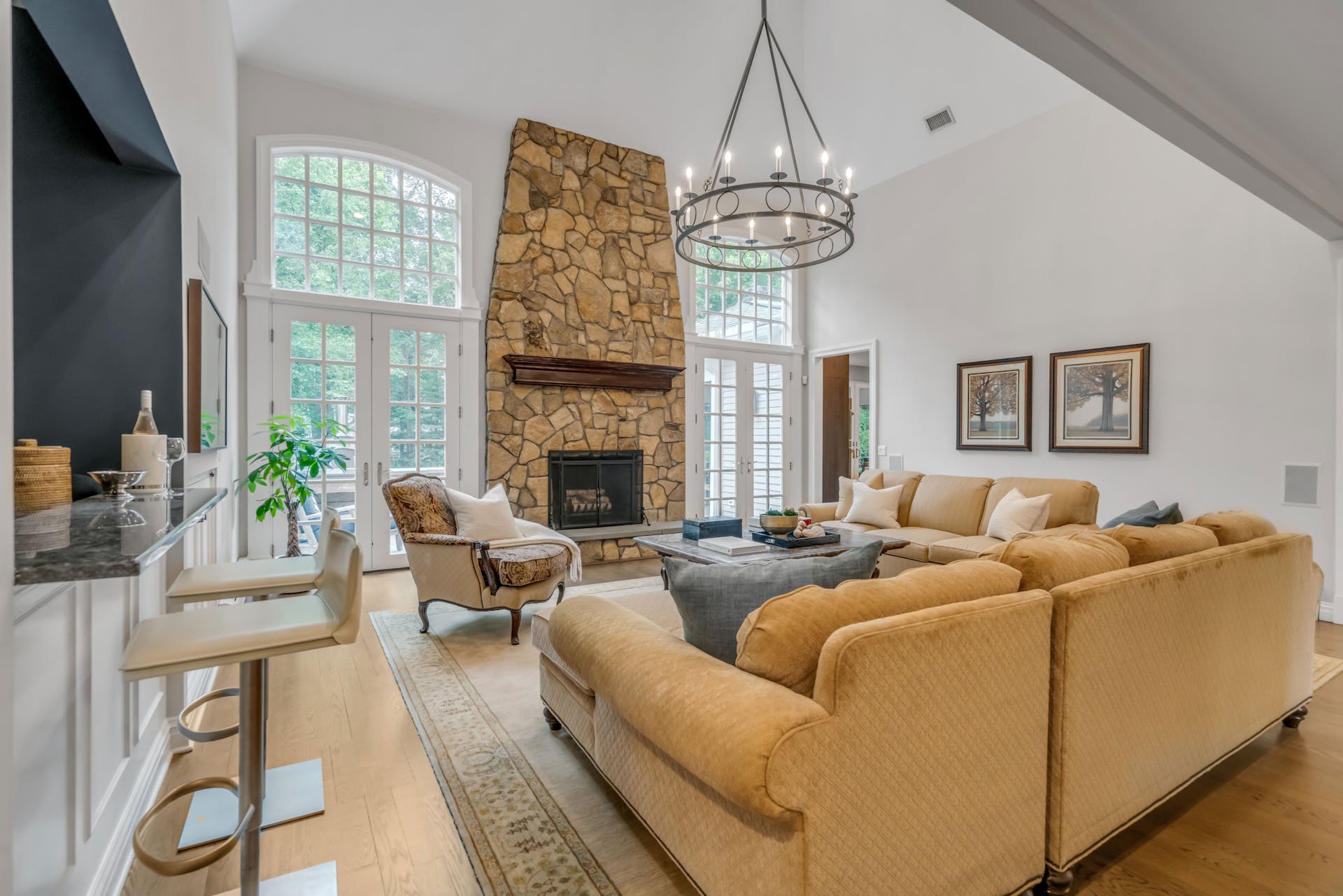 1 Powder Hill Road 