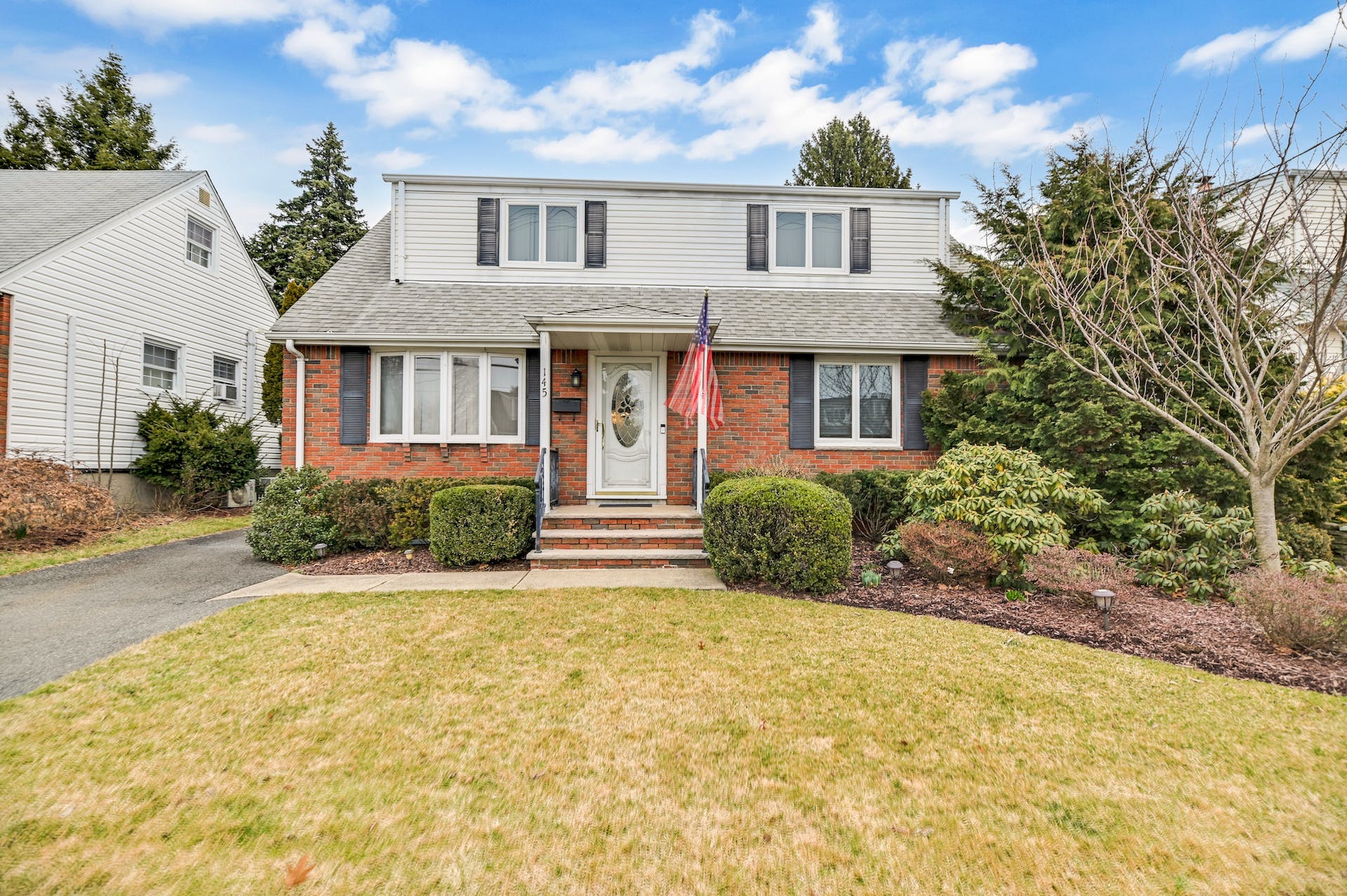145 Reservoir Avenue 
