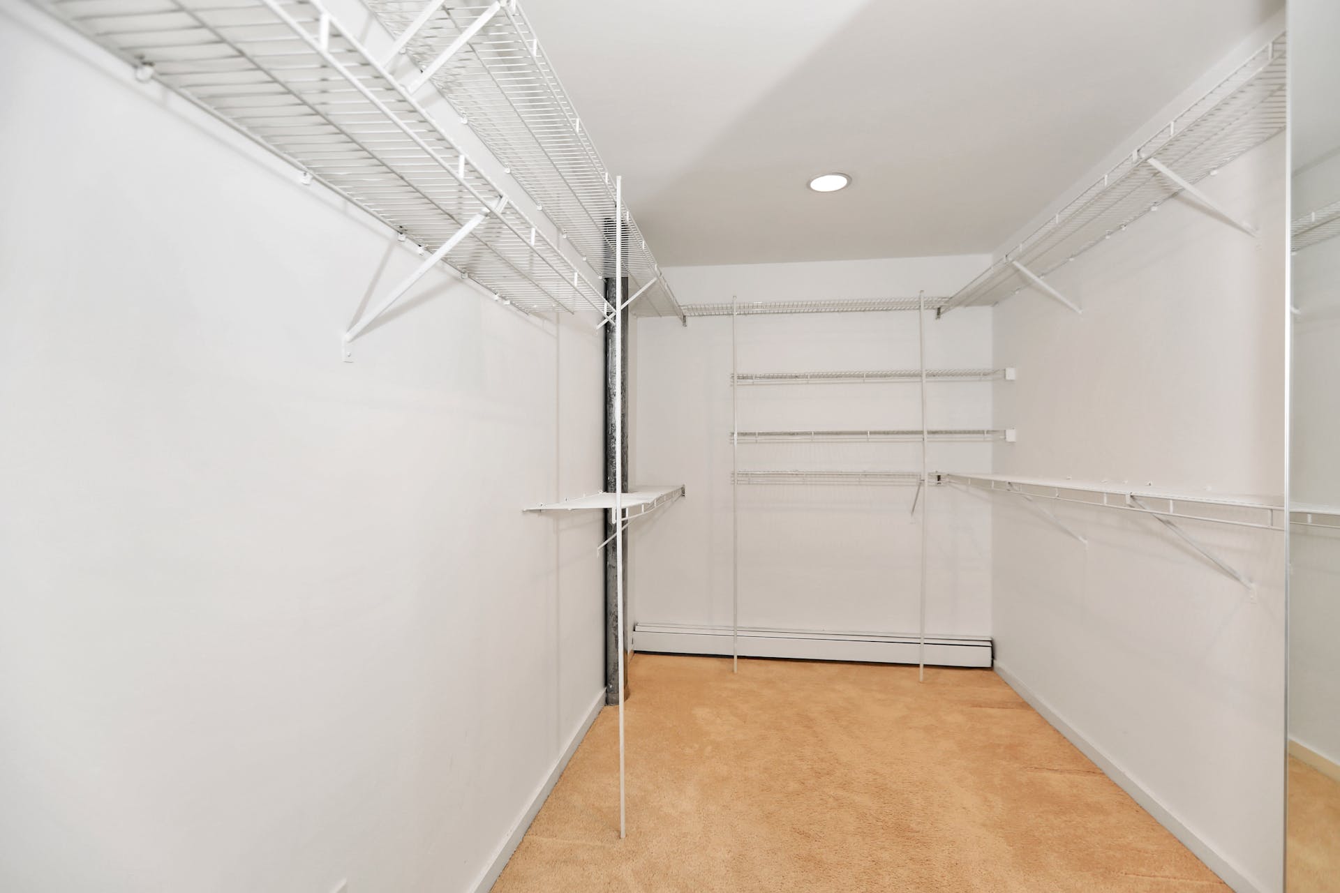 18 Sutton Place