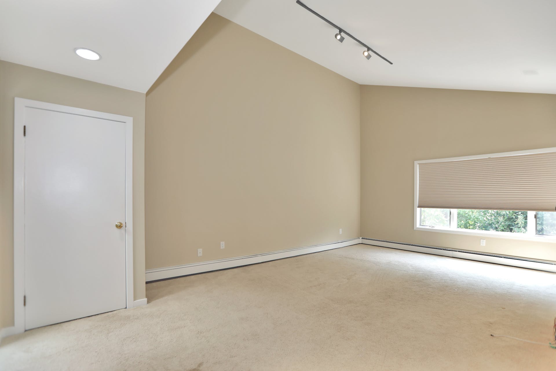 18 Sutton Place