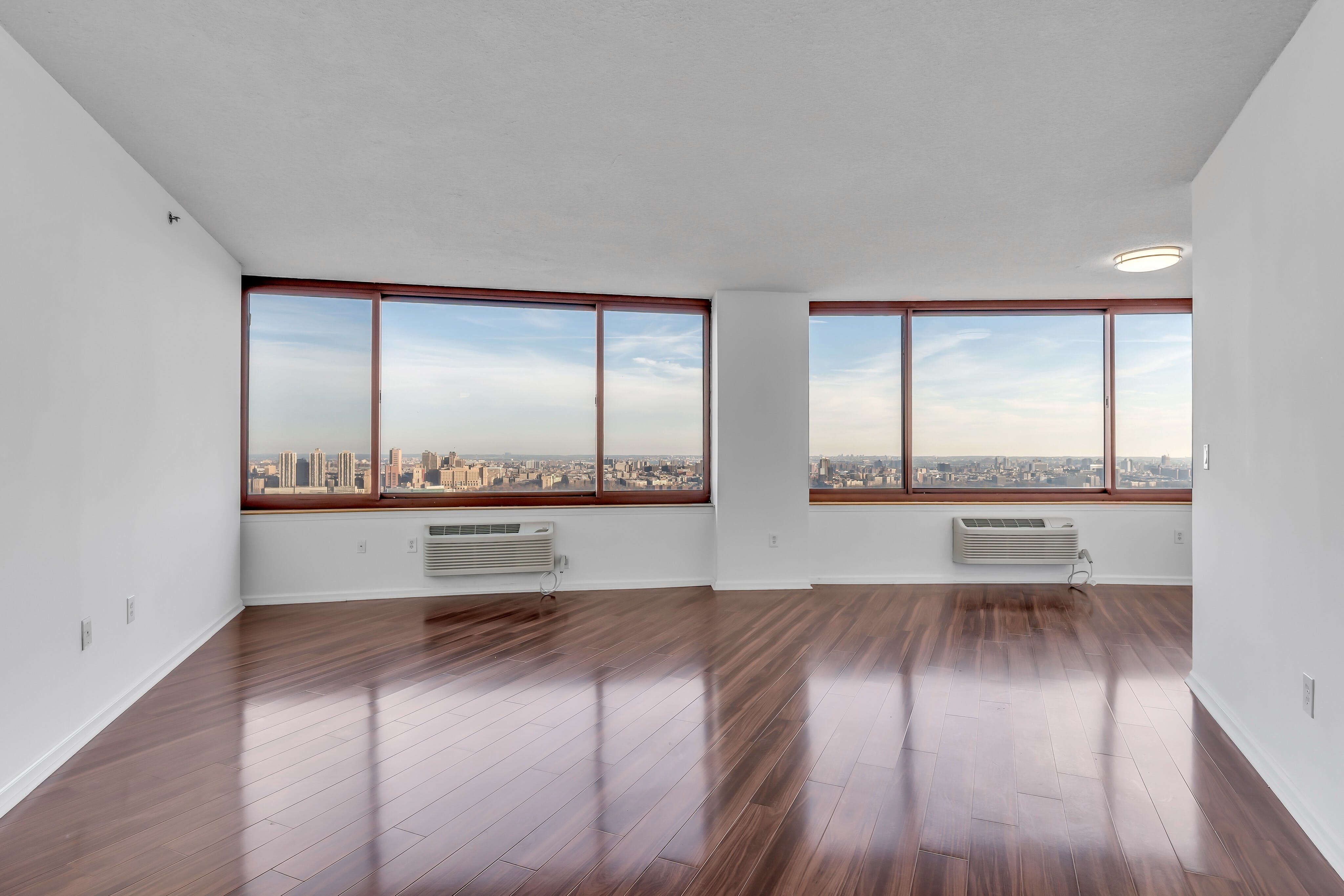100 Old Palisade Road Unit# #3305