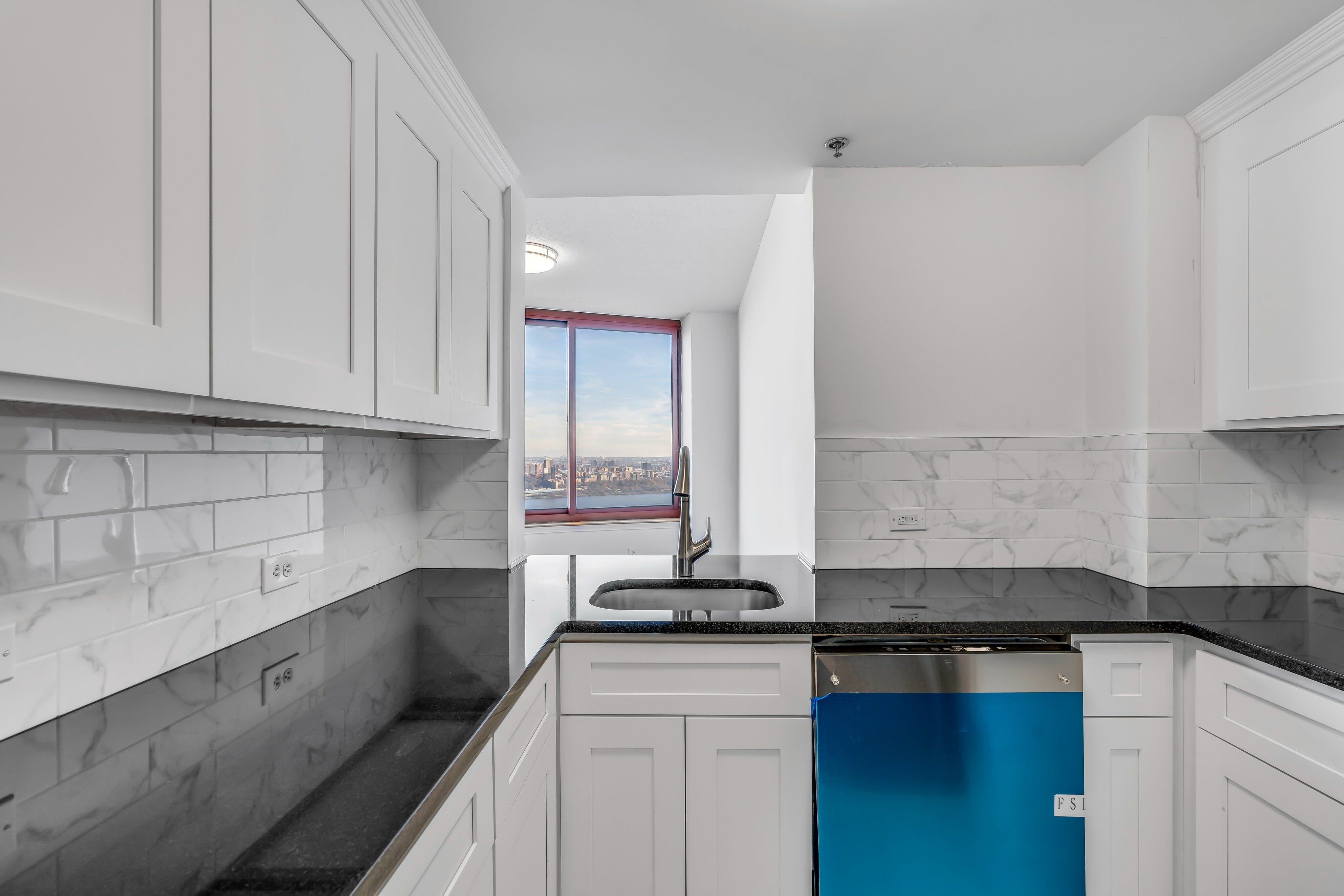 100 Old Palisade Road Unit# #3305