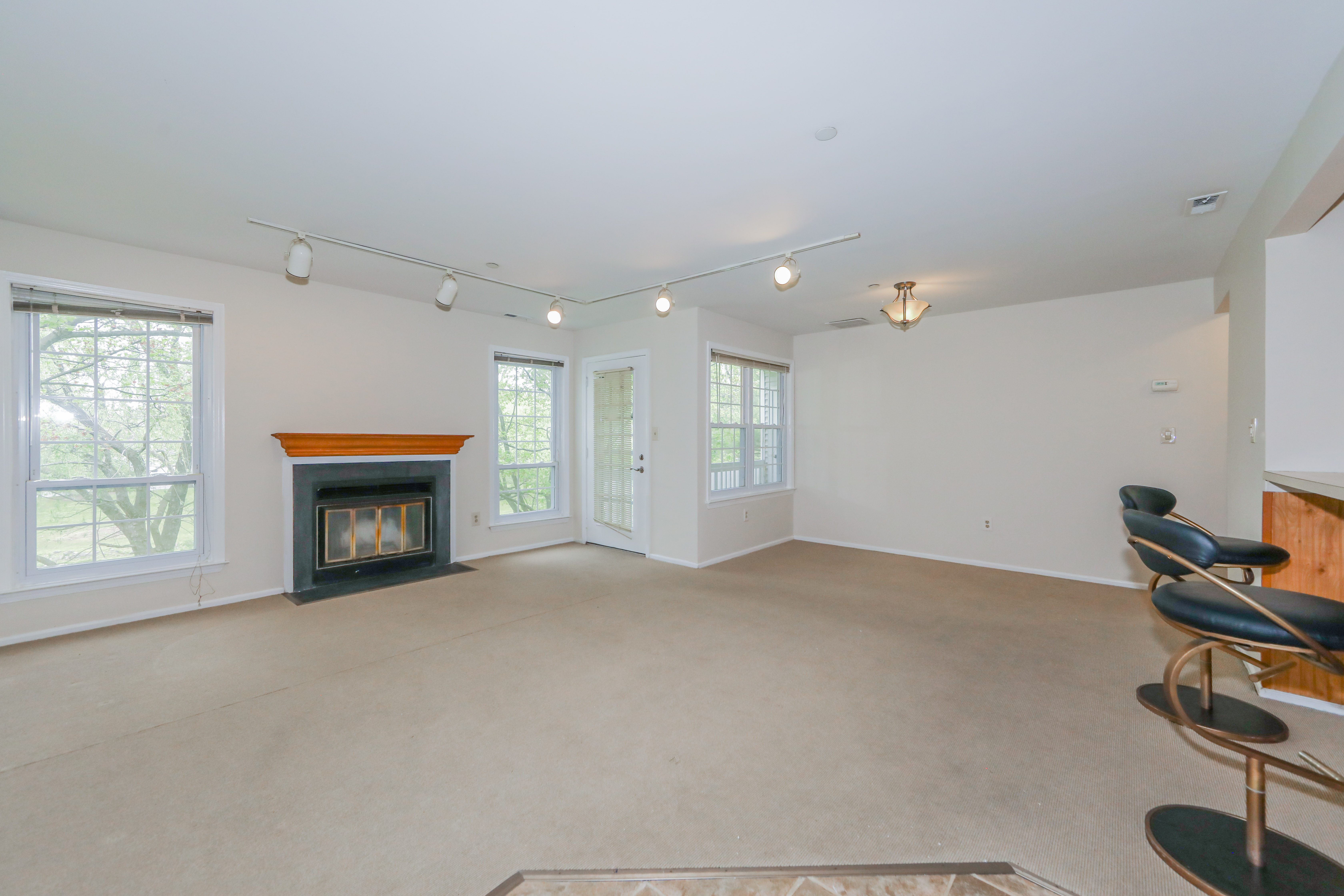 14 Gentry Dr 