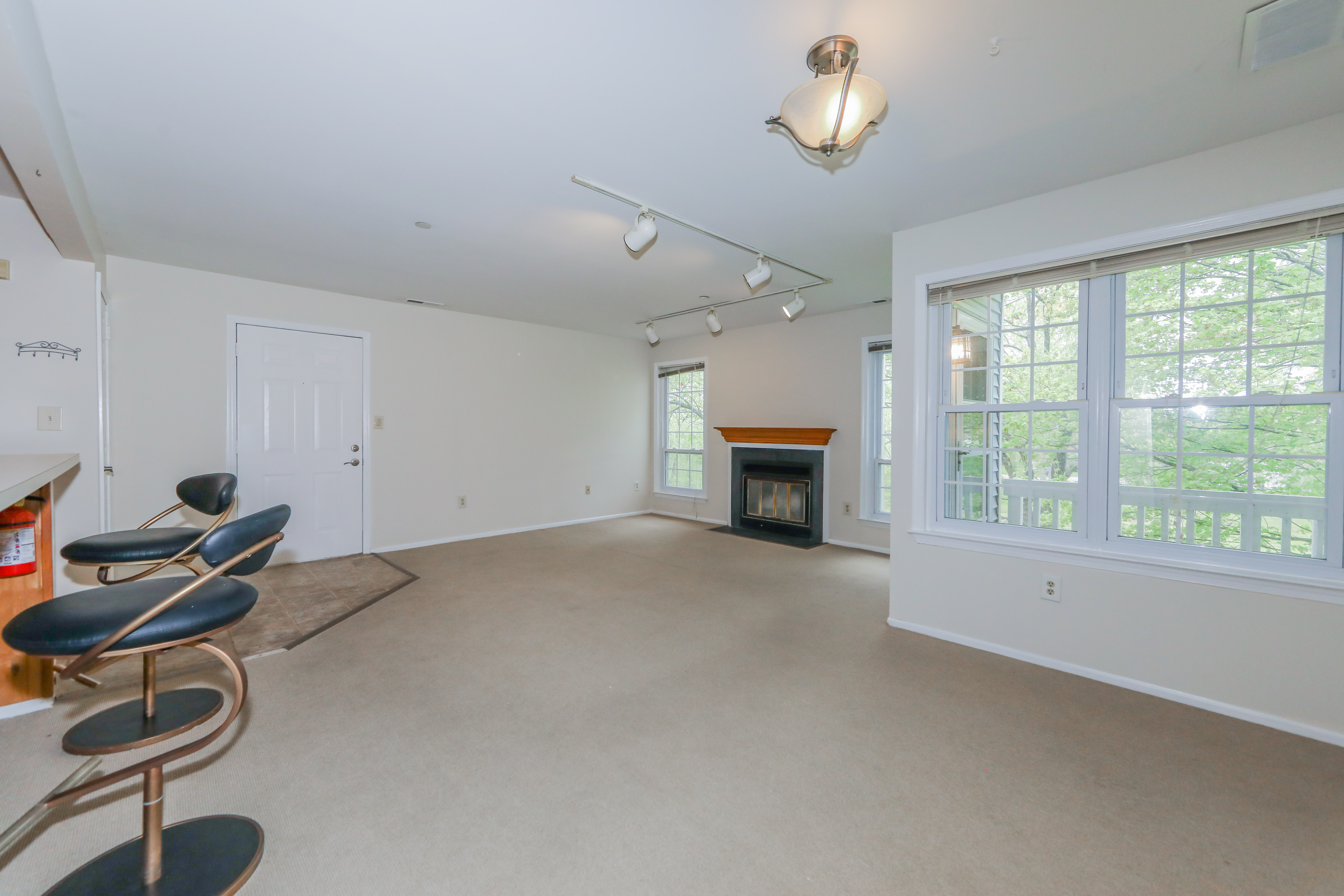 14 Gentry Dr 
