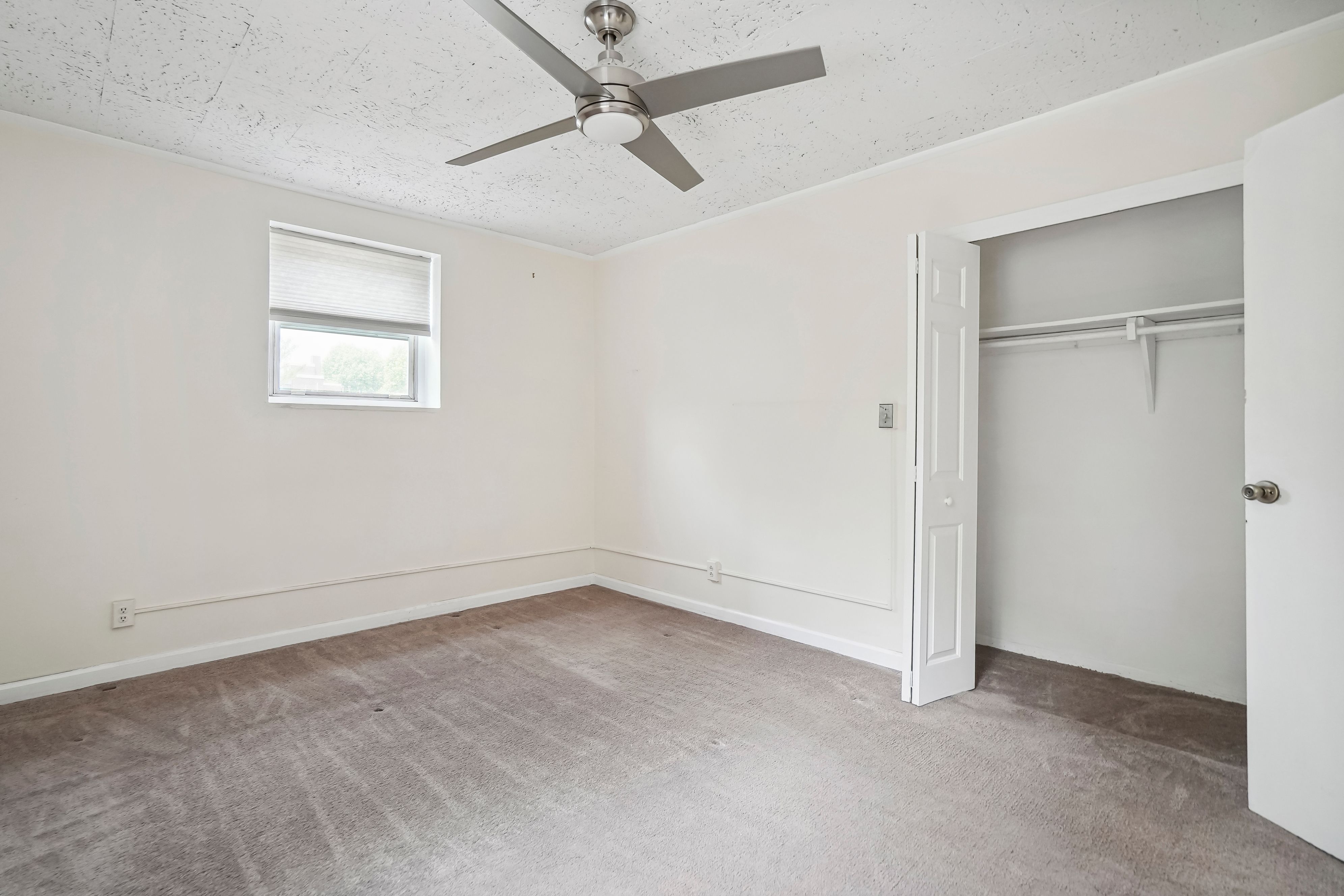 2345 Linwood Avenue Unit# 3D