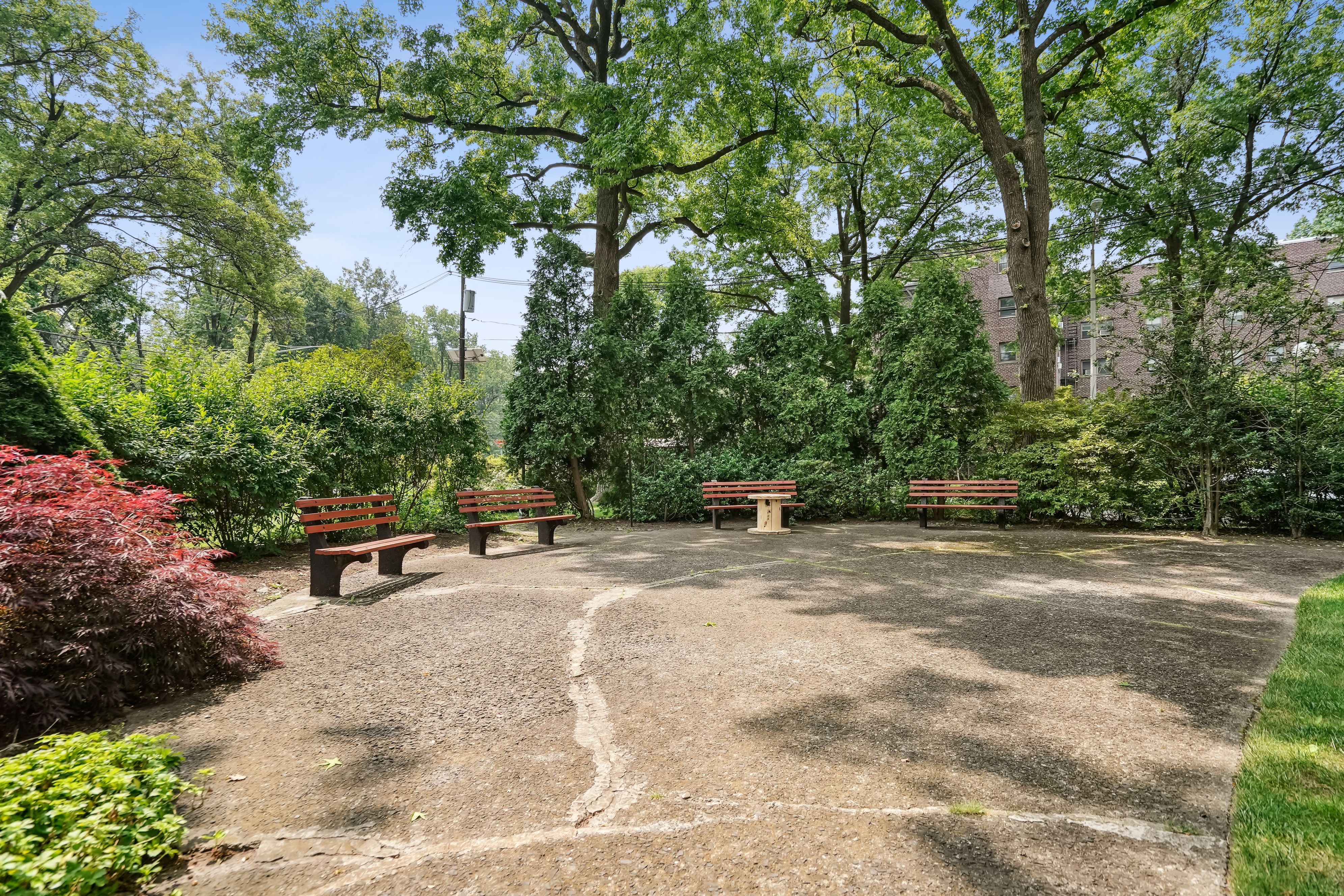 2345 Linwood Avenue Unit# 3D