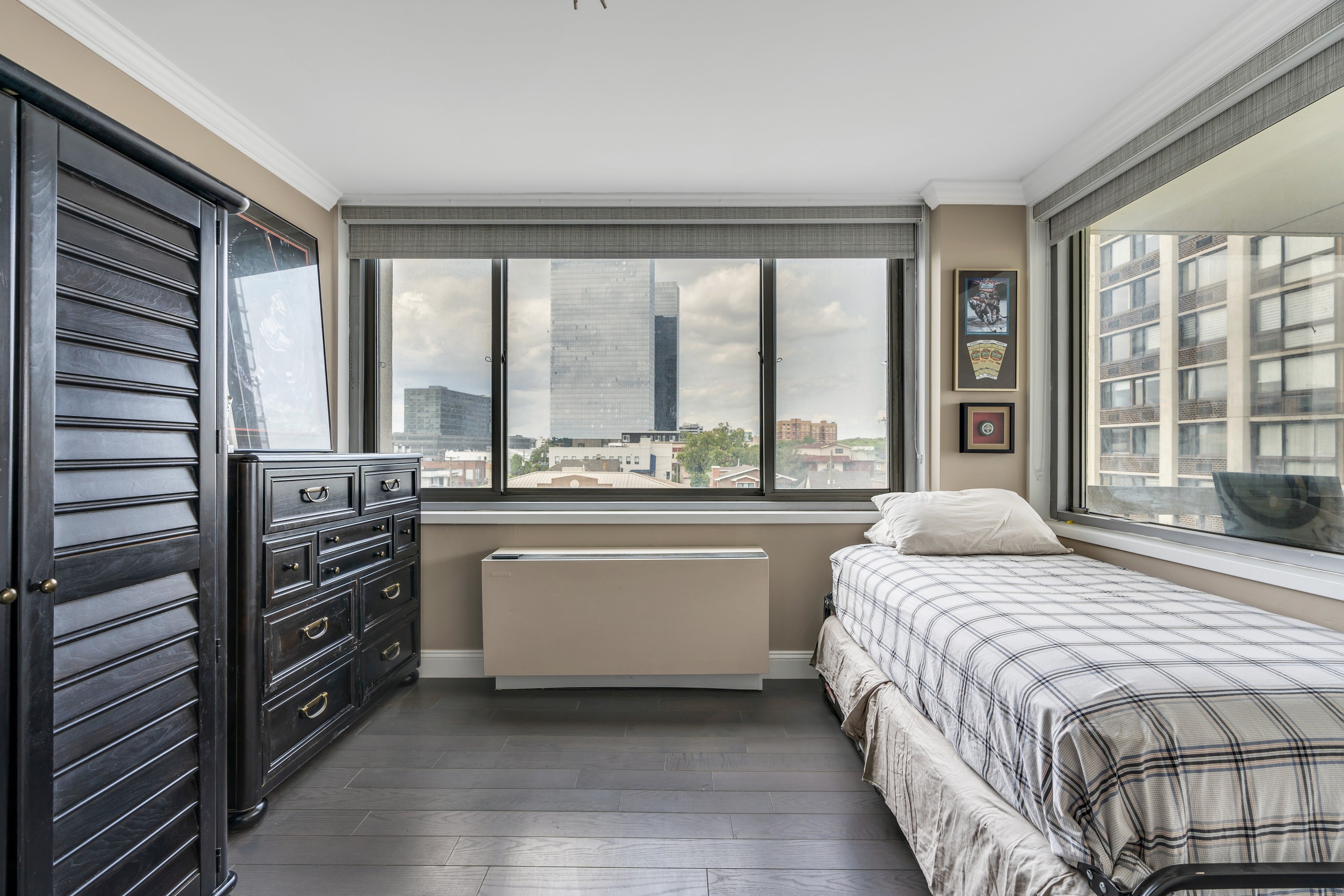1600 Parker Avenue Unit# 4C