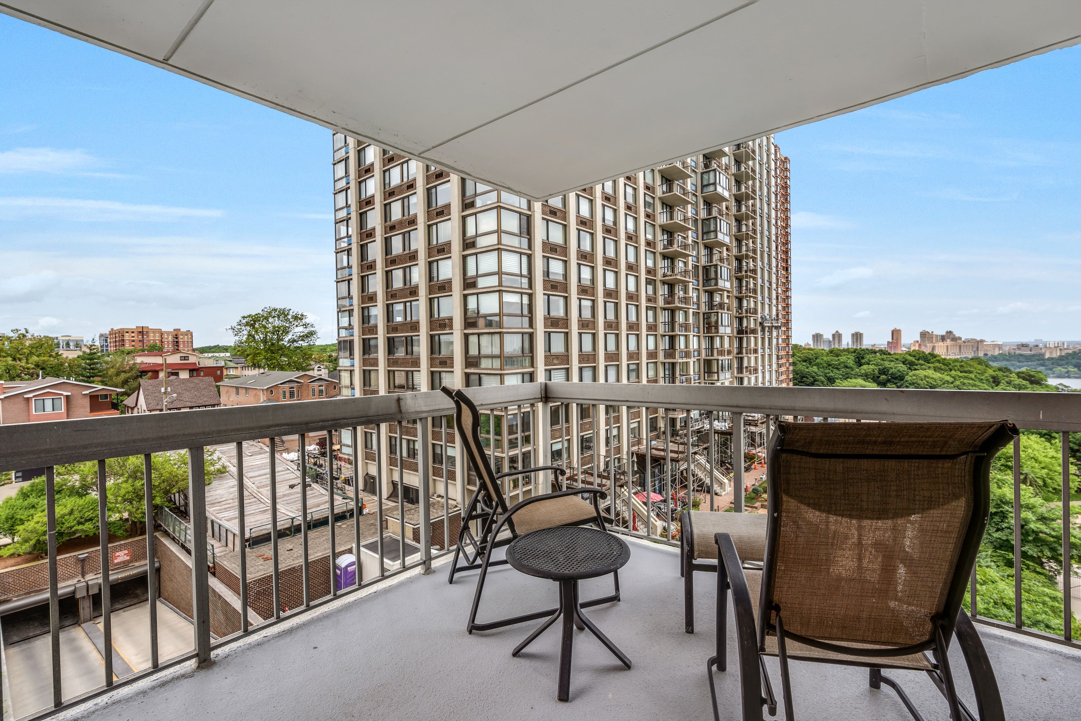 1600 Parker Avenue Unit# 4C