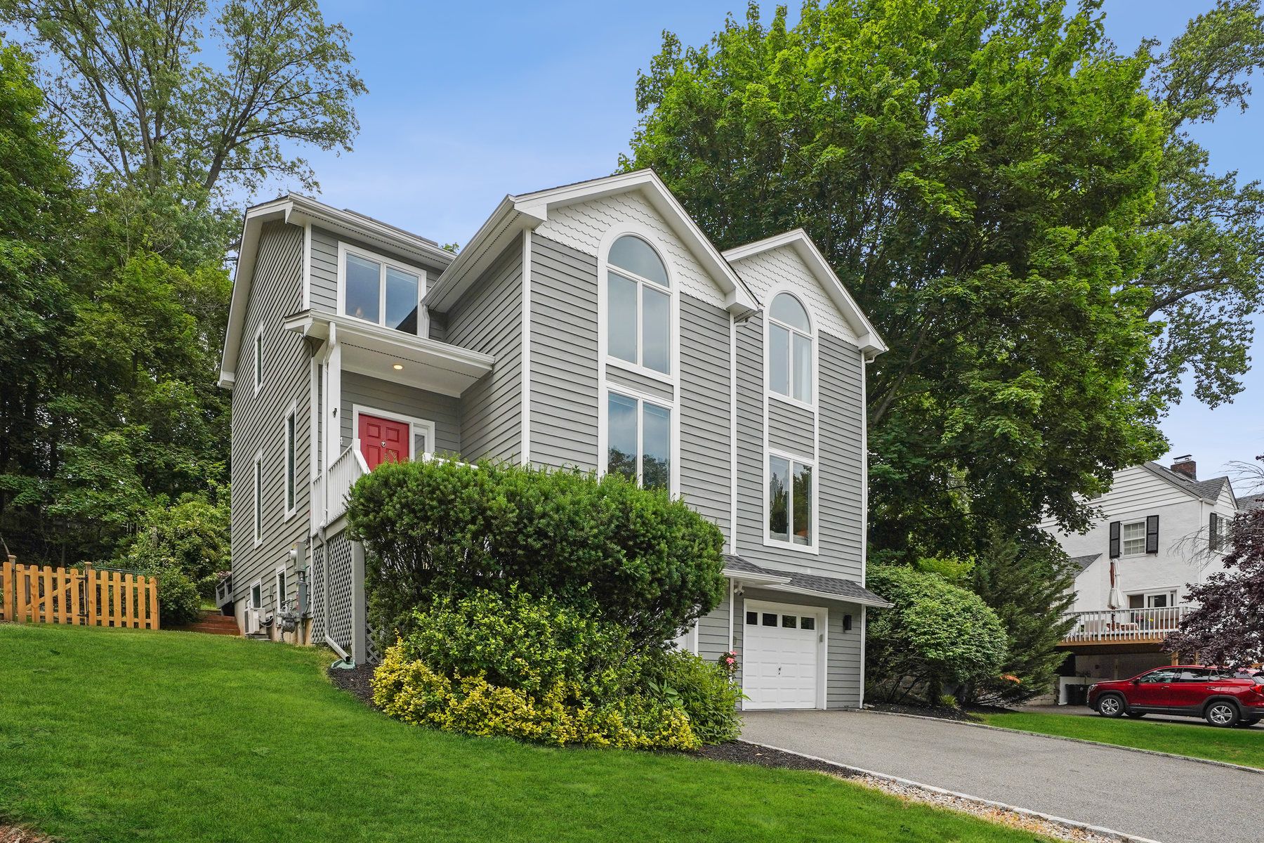 4 Alexander Court 
