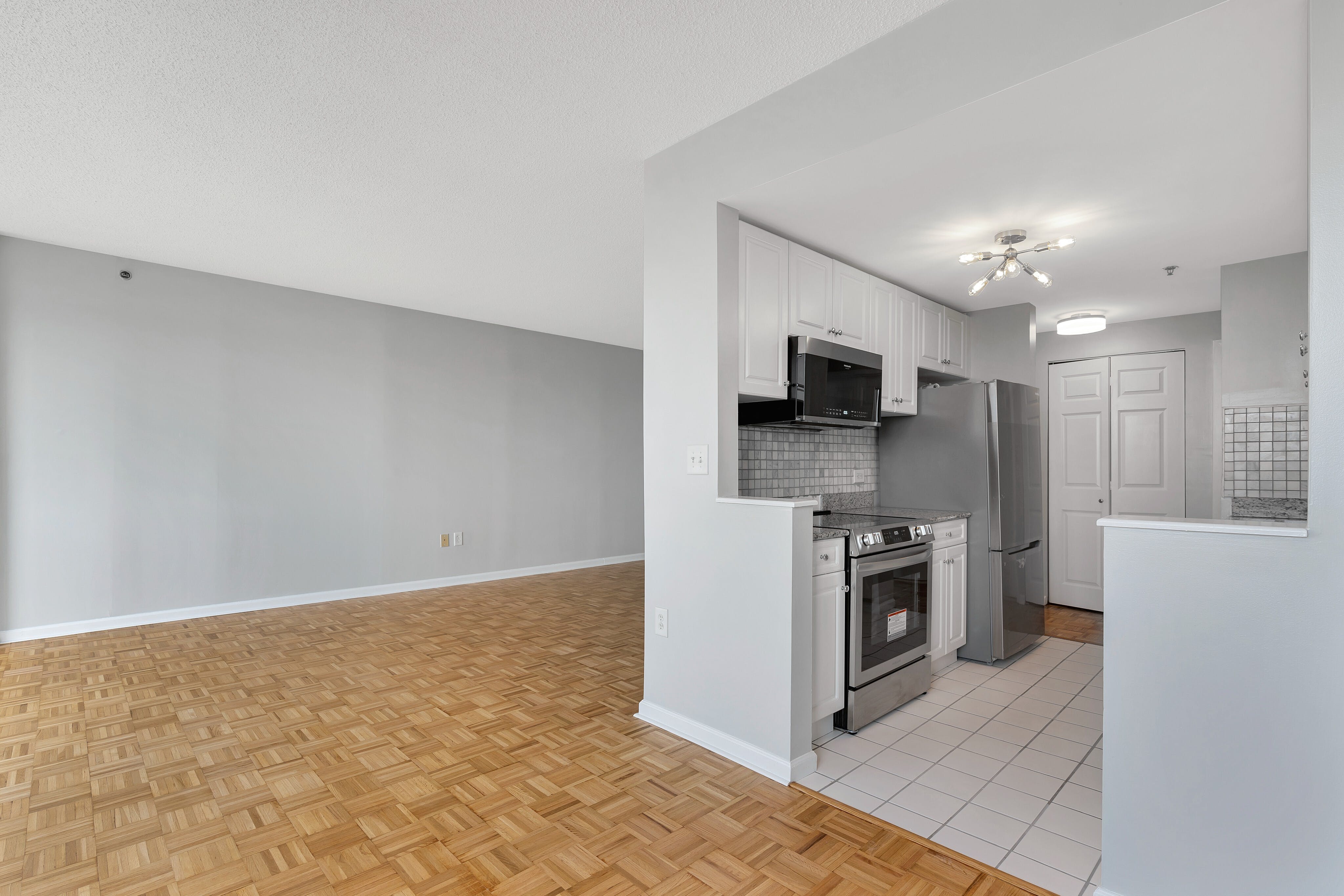 100 Old Palisade Road Unit# #1410