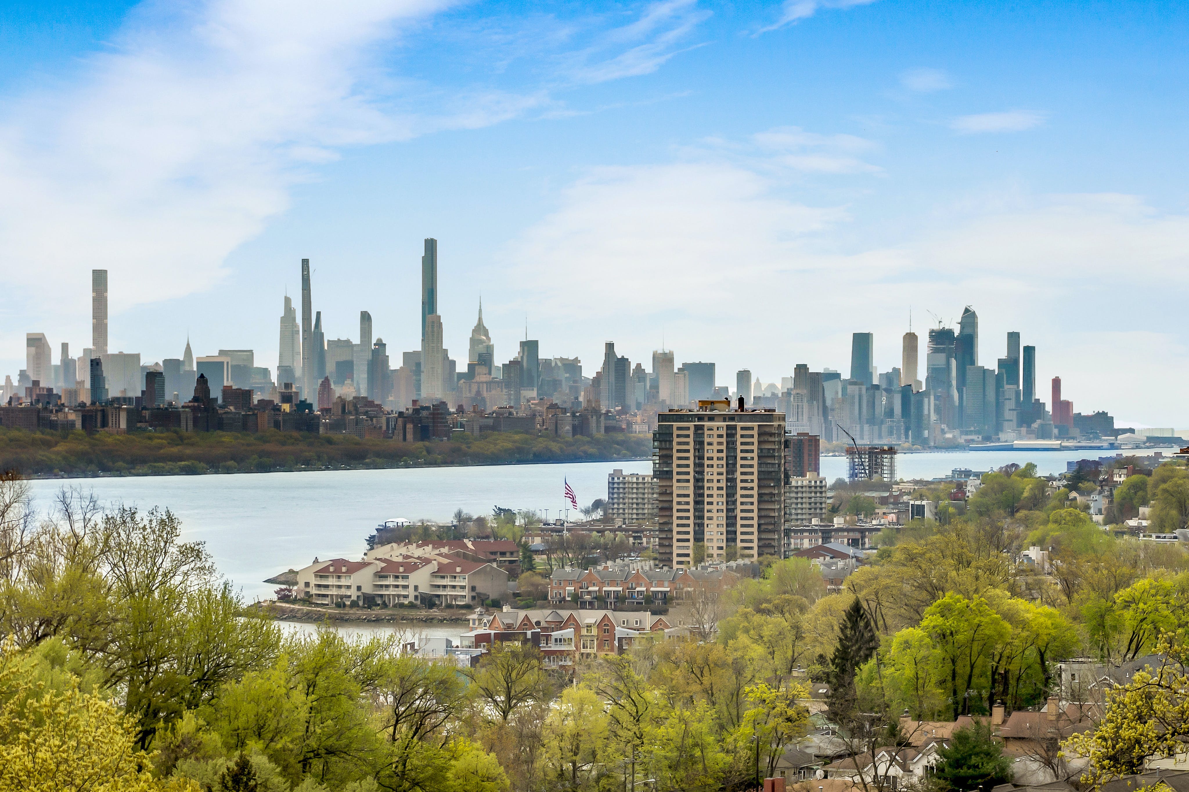 100 Old Palisade Road Unit# #1410