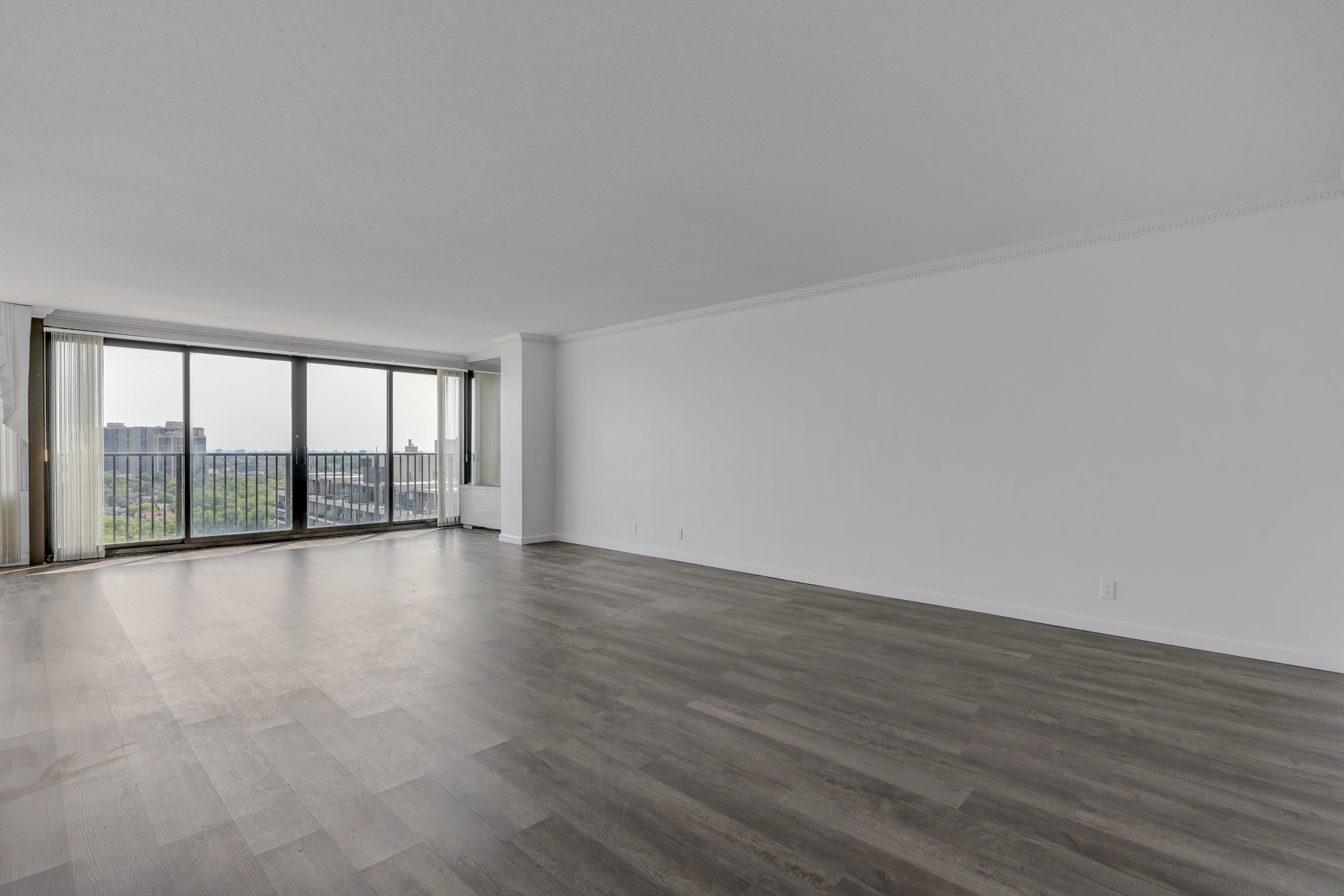 5 Horizon Road, #1907 