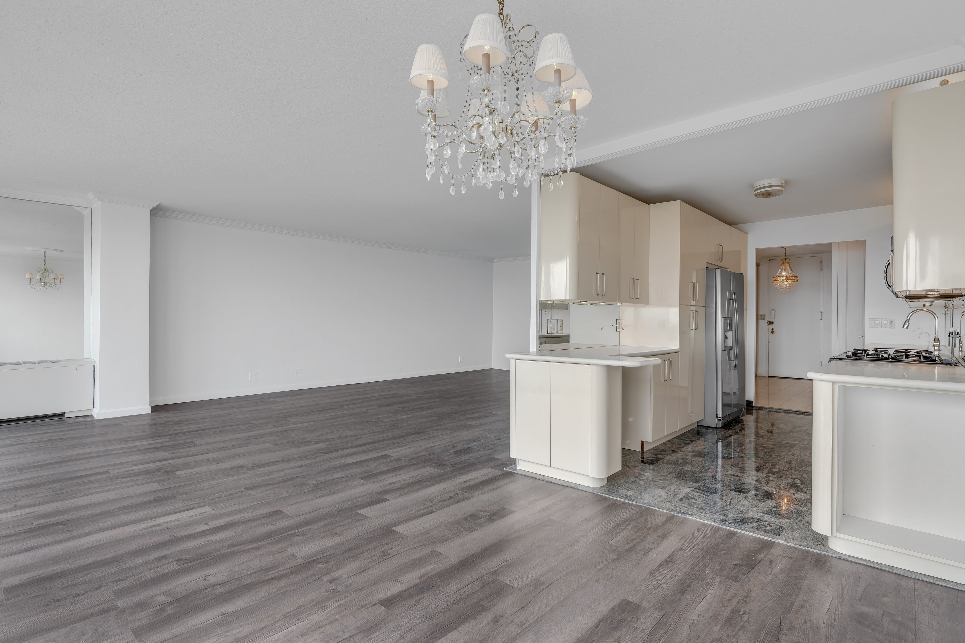5 Horizon Road, #1907 