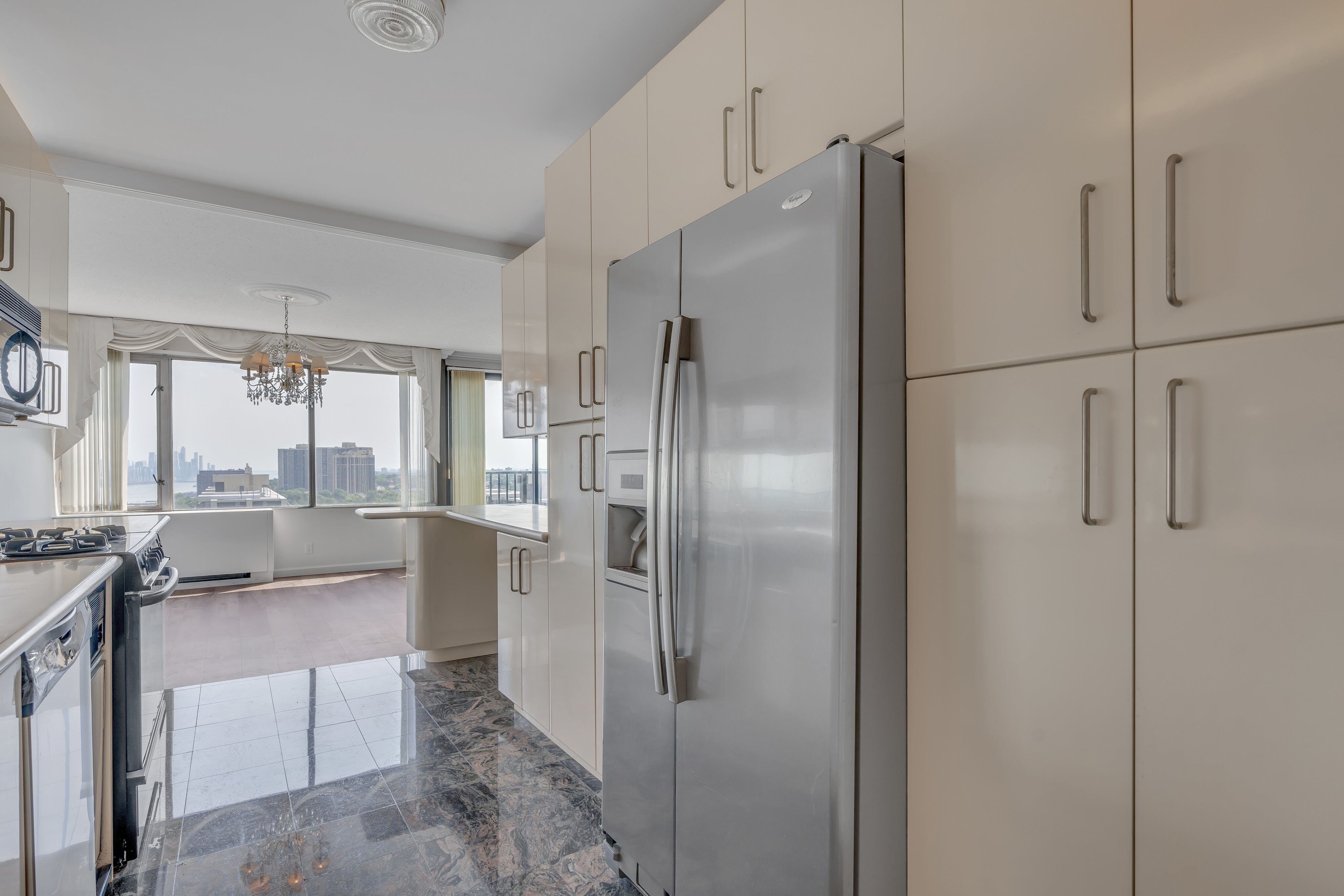 5 Horizon Road, #1907 