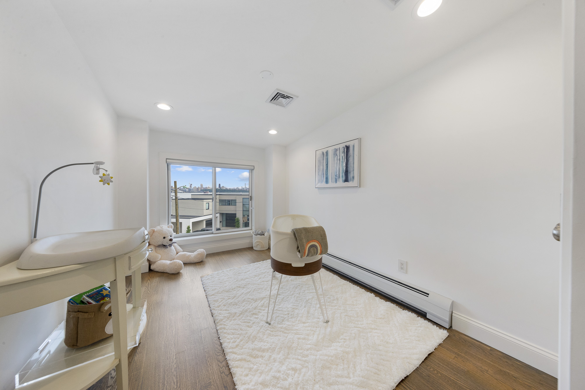 10 Shore Road