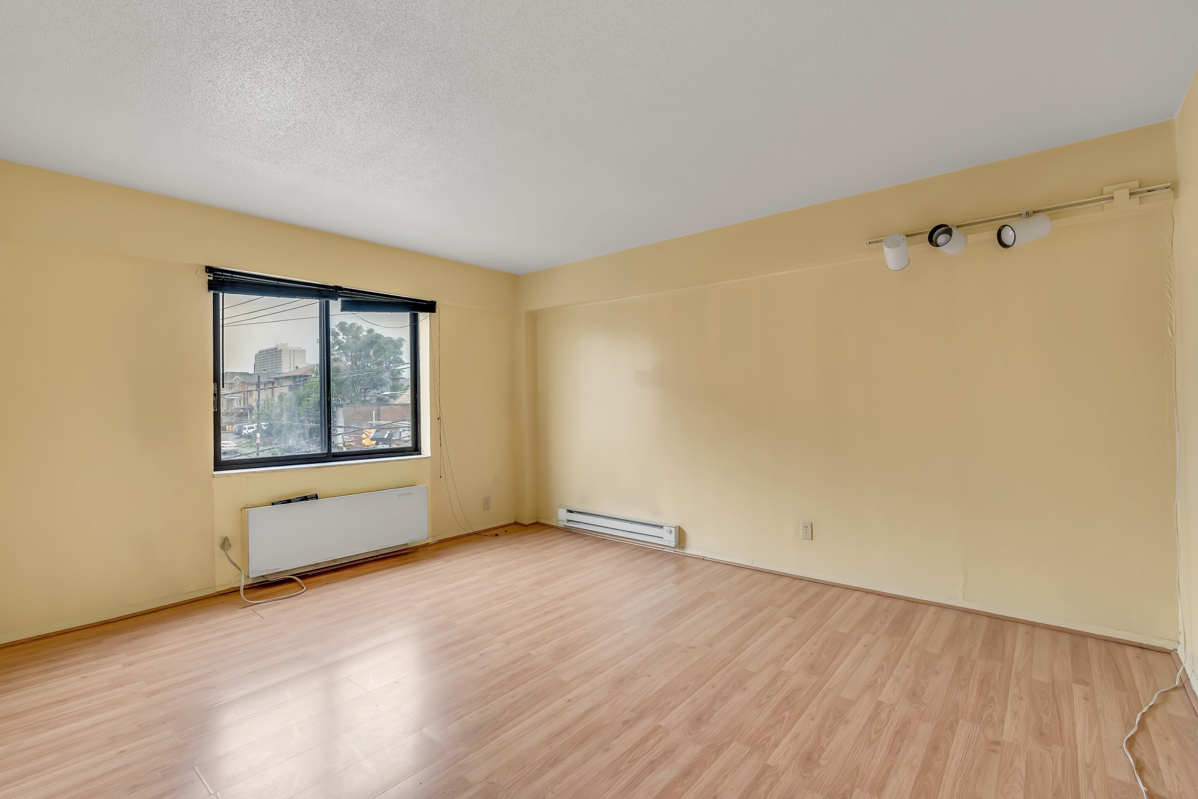 233 12th Street Unit# 2C