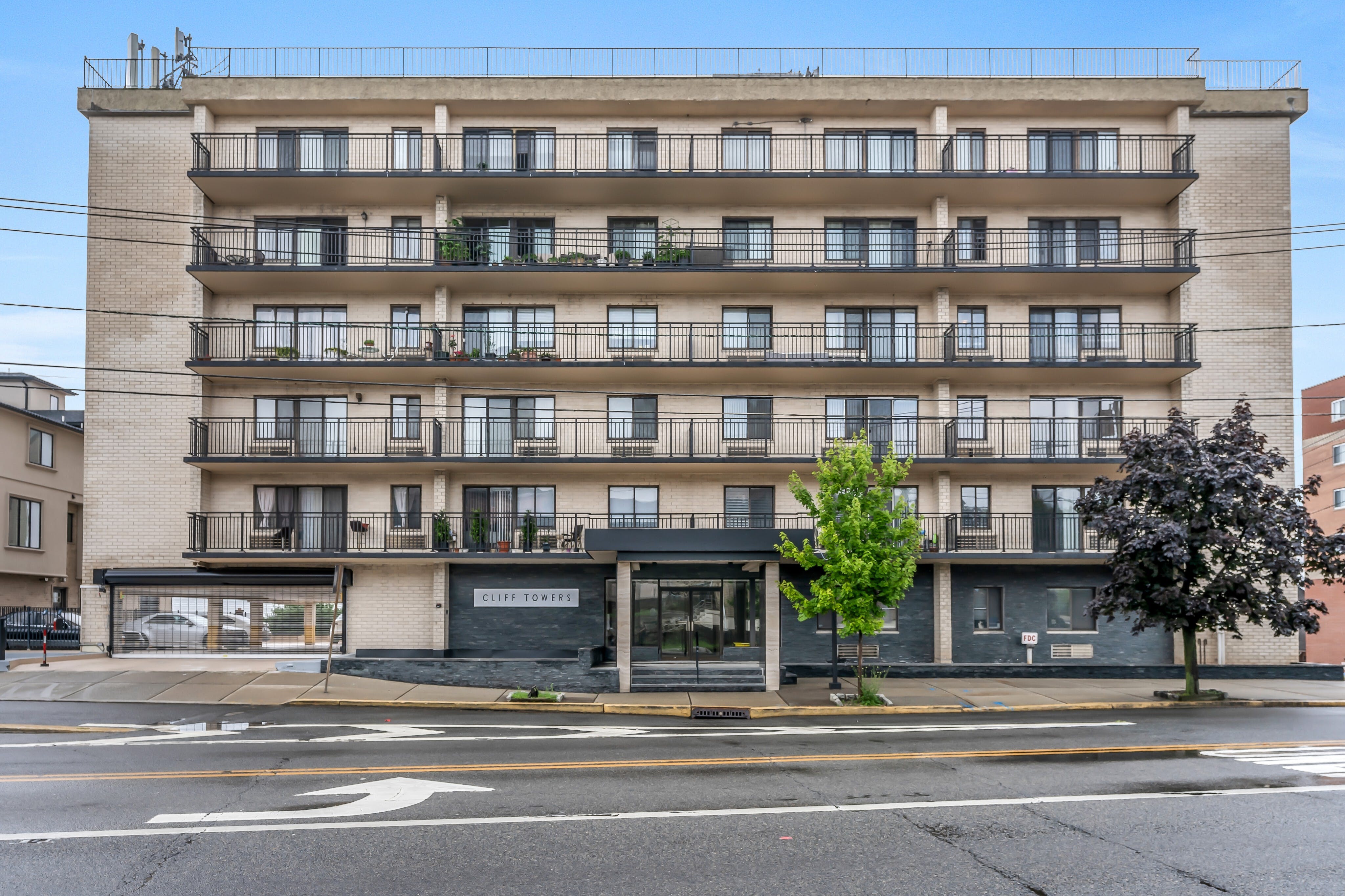 233 12th Street Unit# 2C