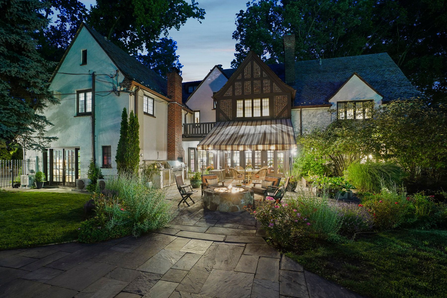 85 Stonebridge Road 