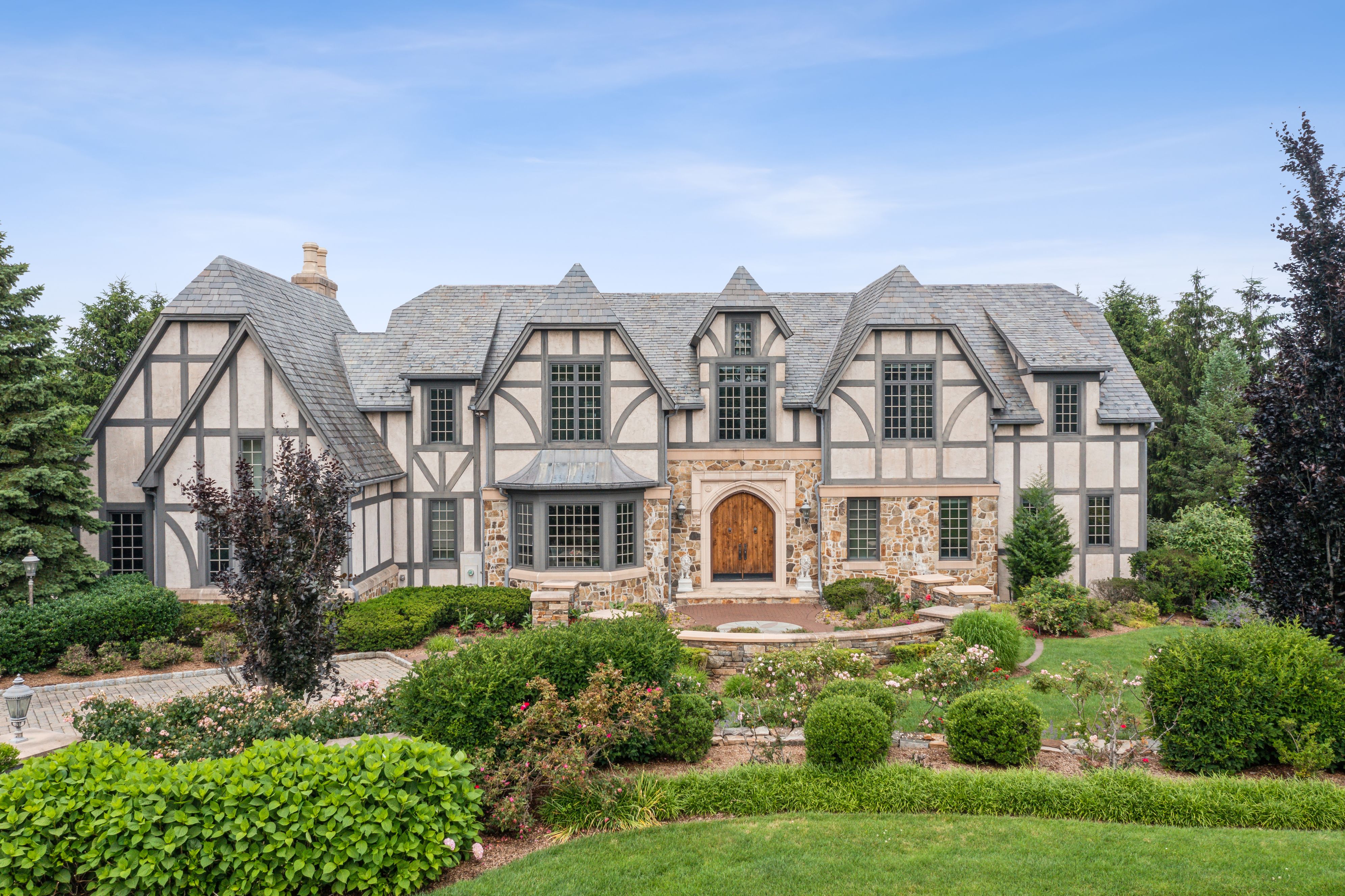 141 Truman Drive 
