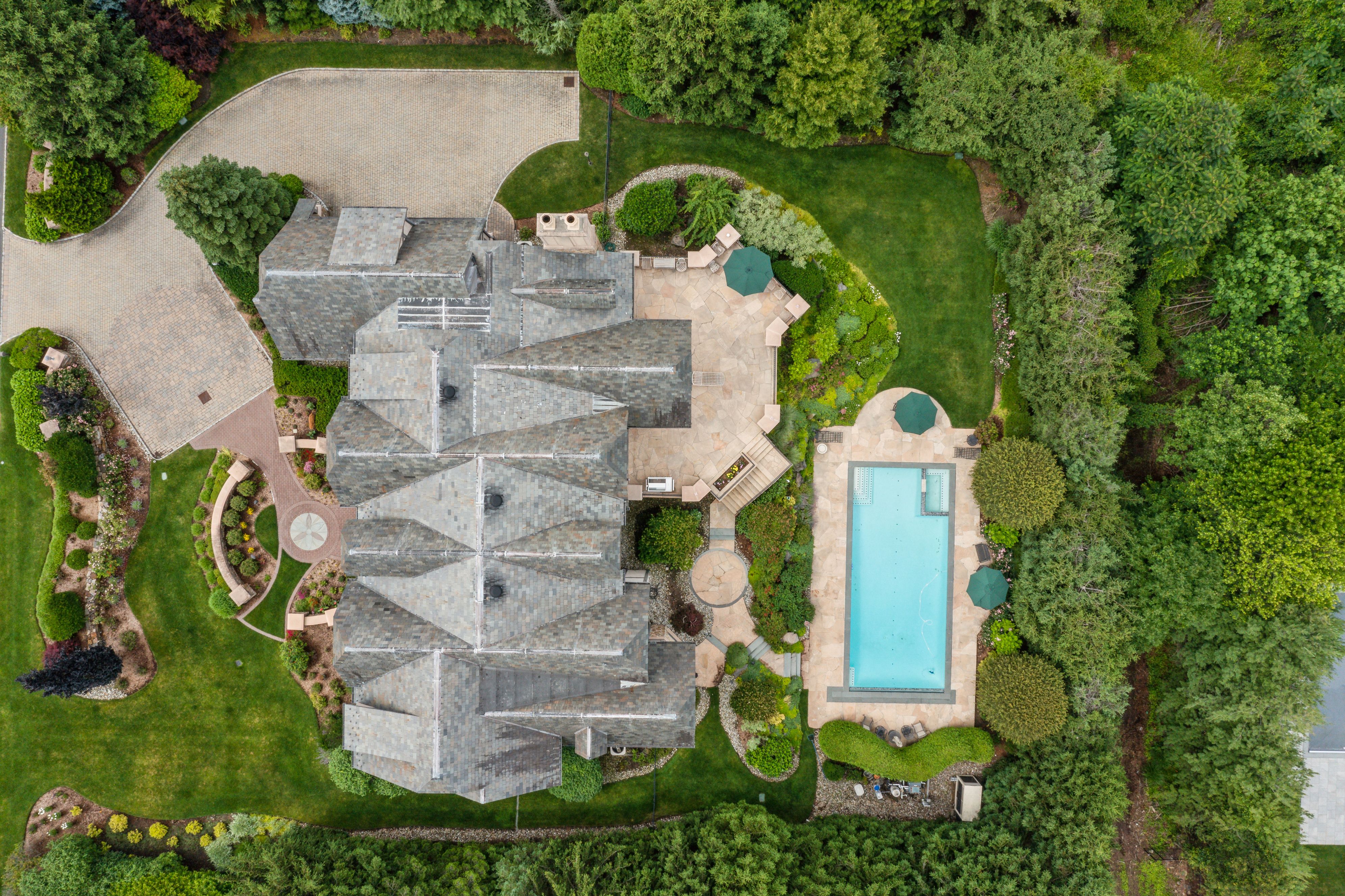 141 Truman Drive 