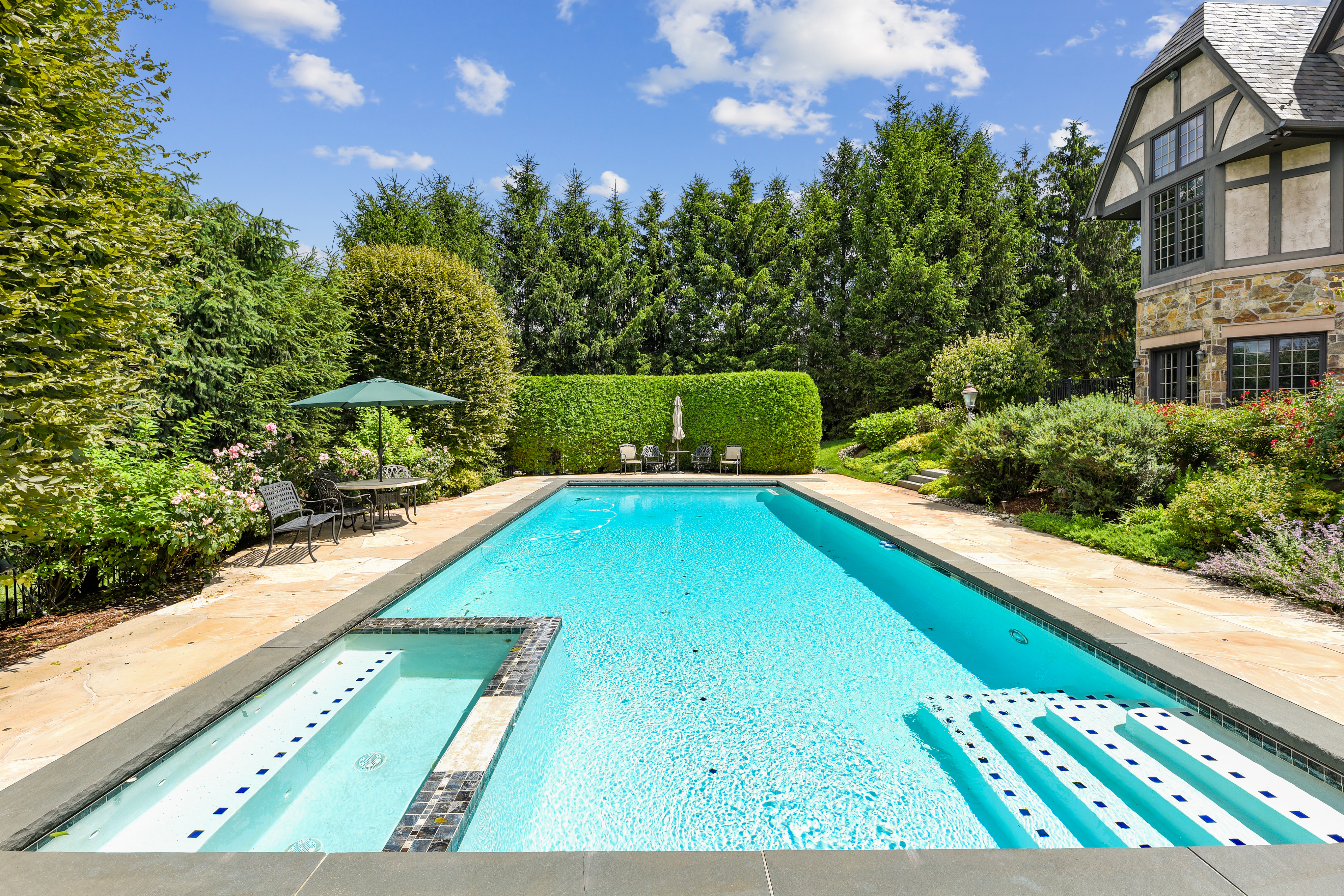 141 Truman Drive 