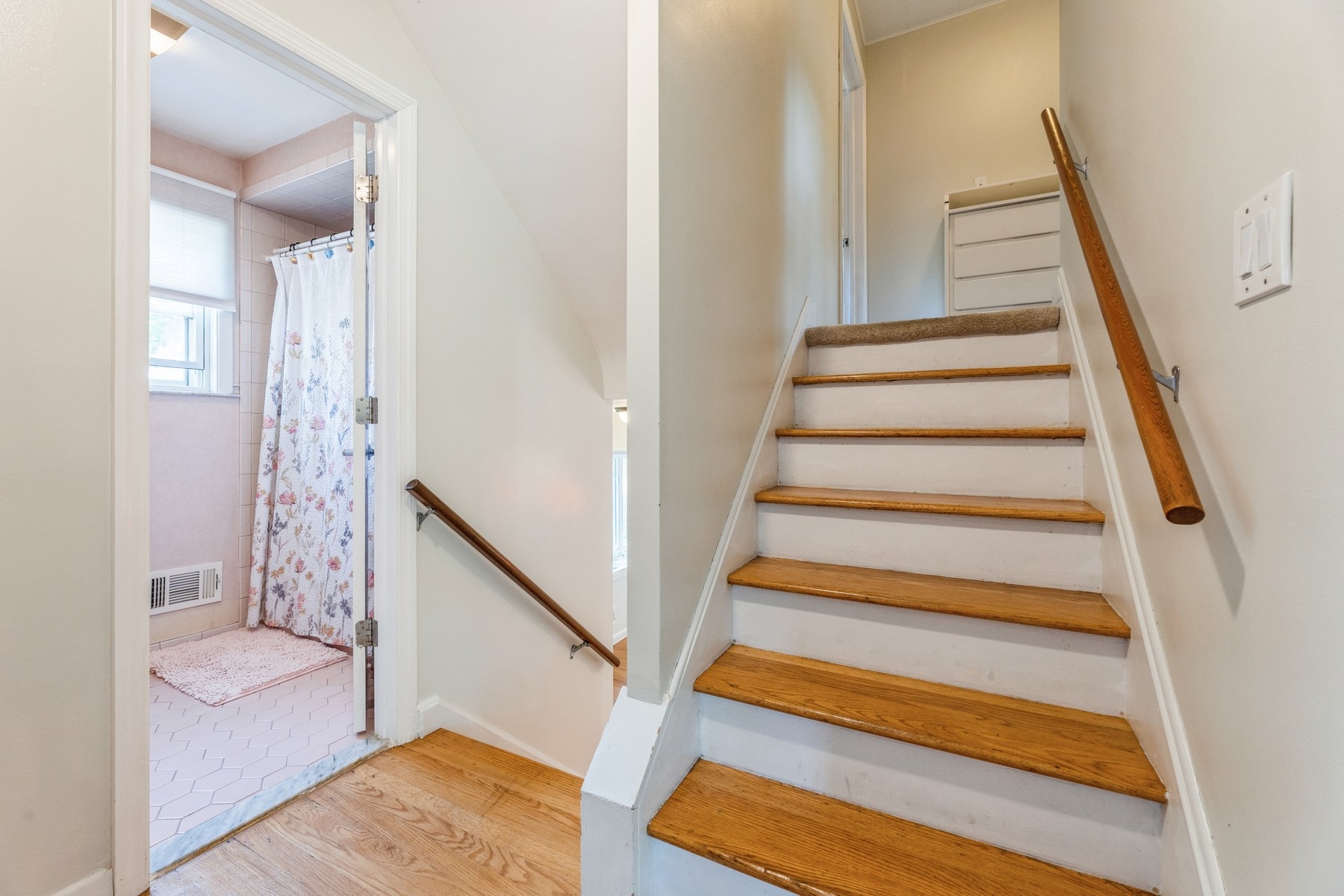 51 6th Street