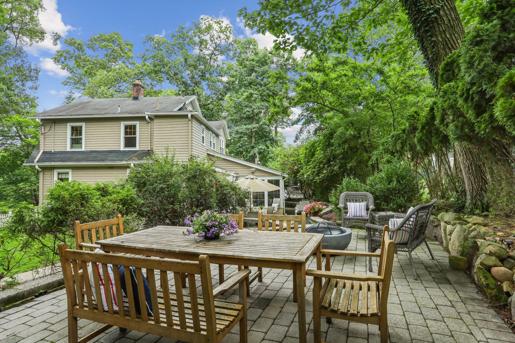 31 Fells Road 