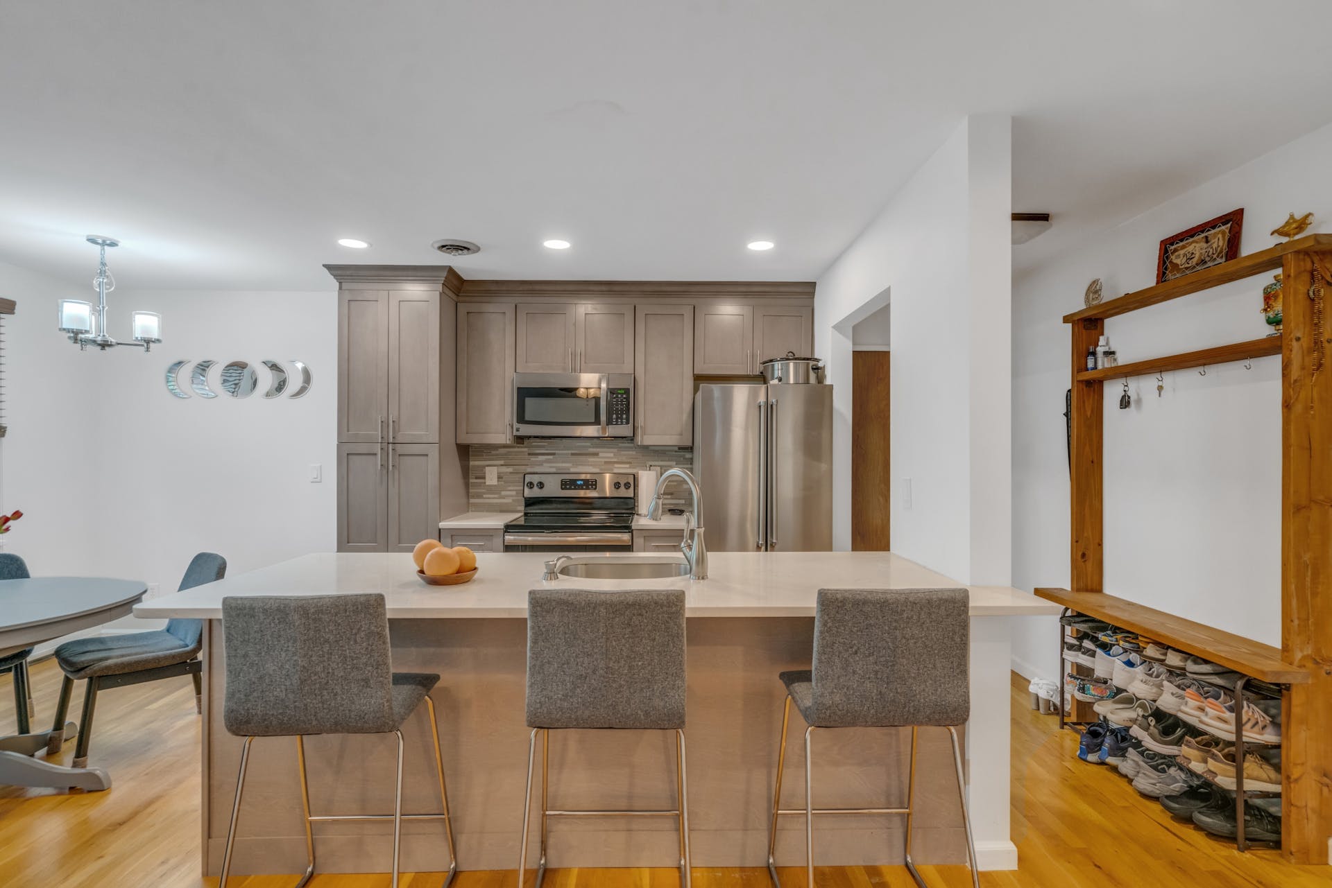 364 East Ridgewood Avenue, #6 
