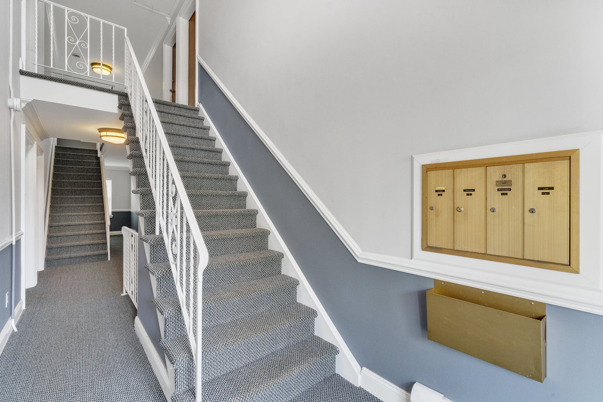 364 East Ridgewood Avenue, #6 