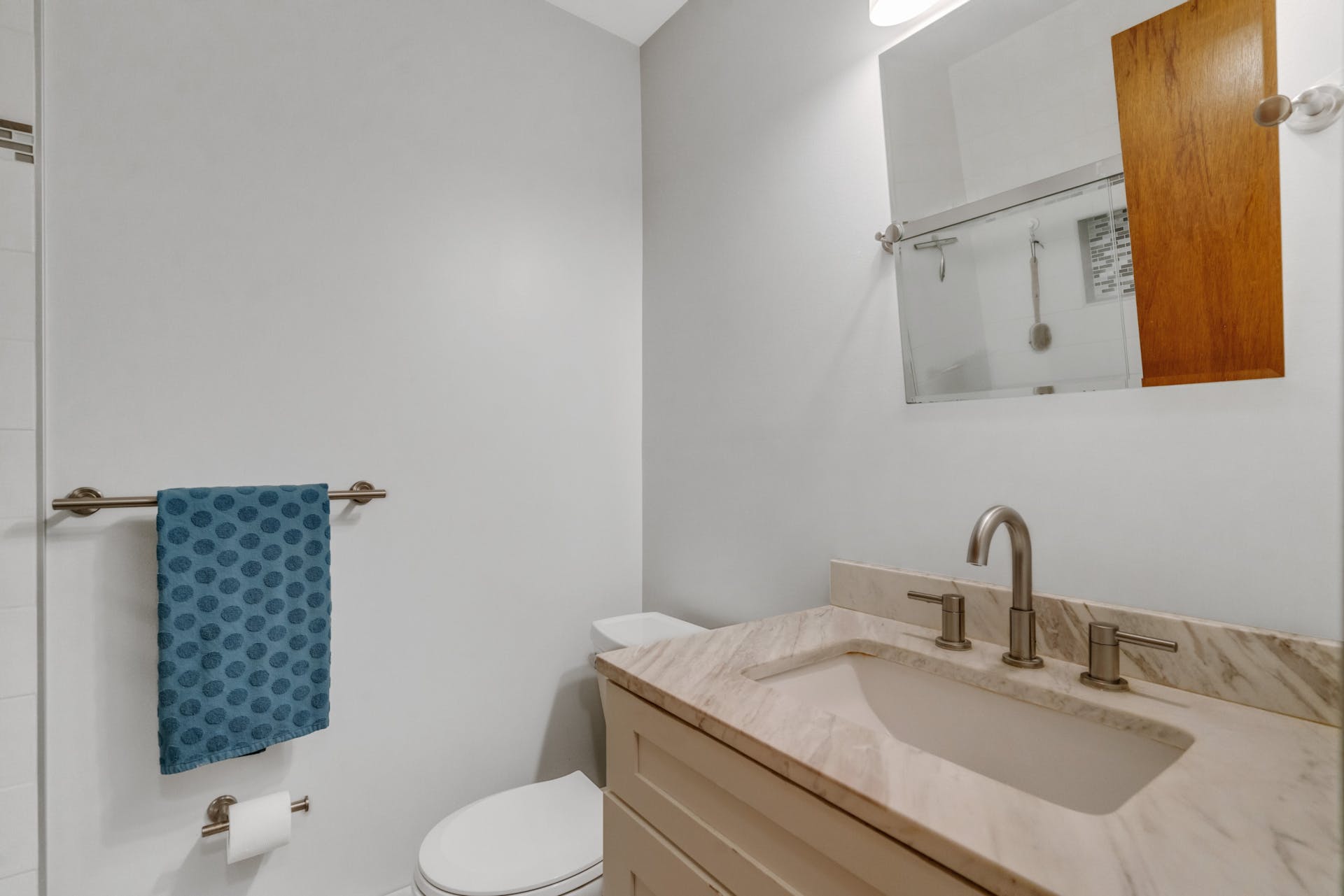 364 East Ridgewood Avenue, #6 