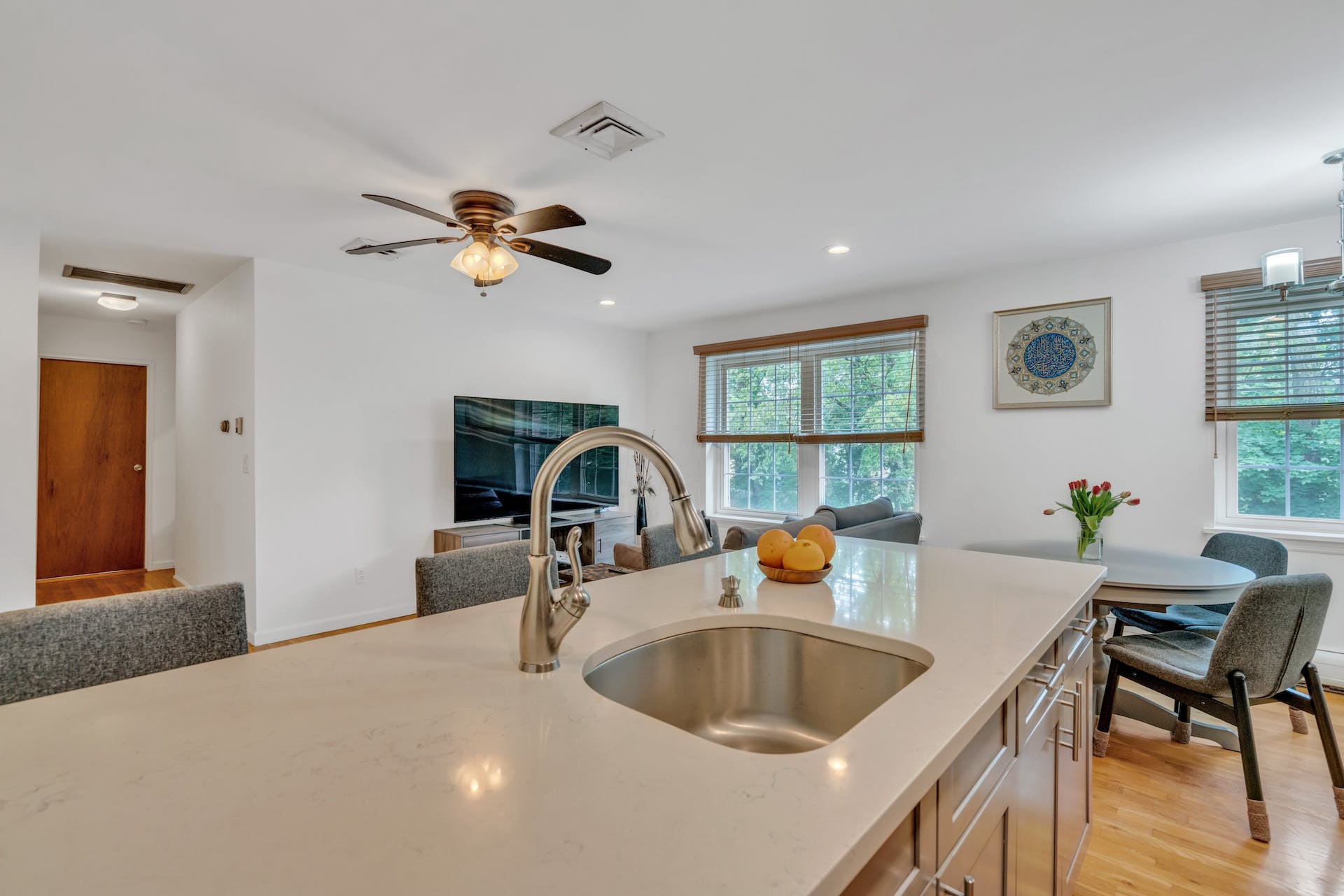 364 East Ridgewood Avenue, #6 