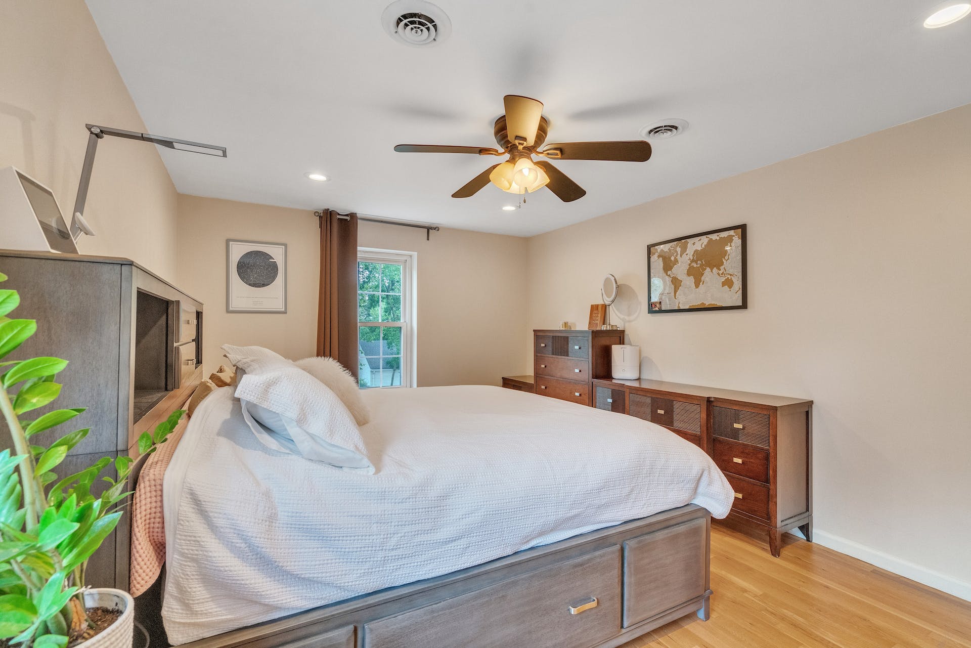 364 East Ridgewood Avenue, #6 