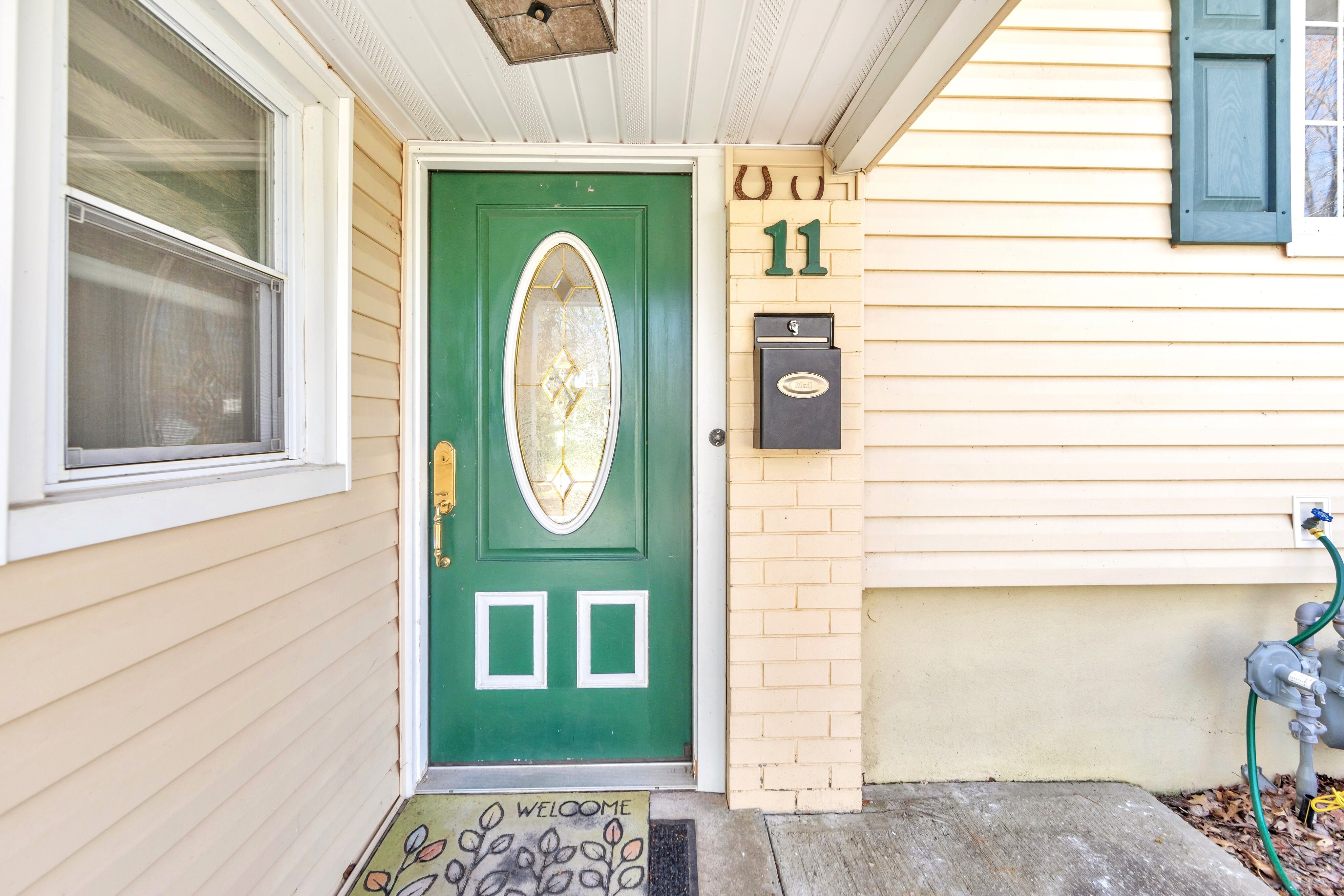 11 Meadow Street 