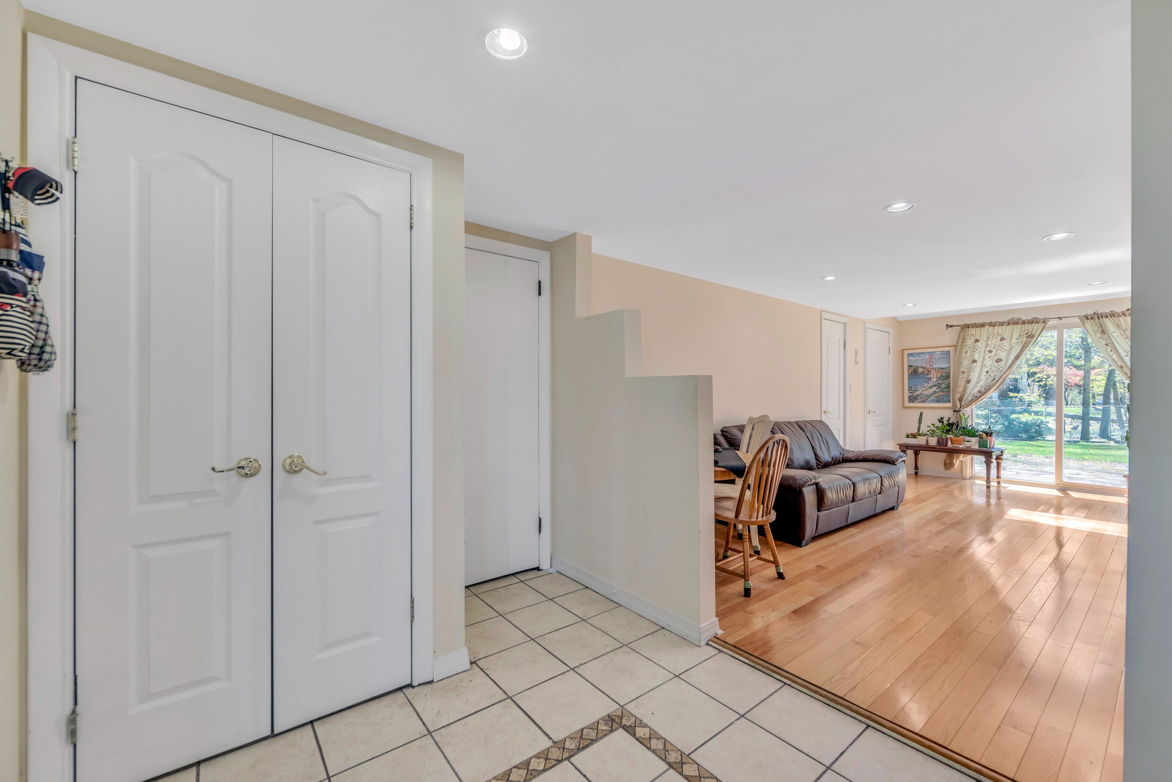11 Meadow Street 
