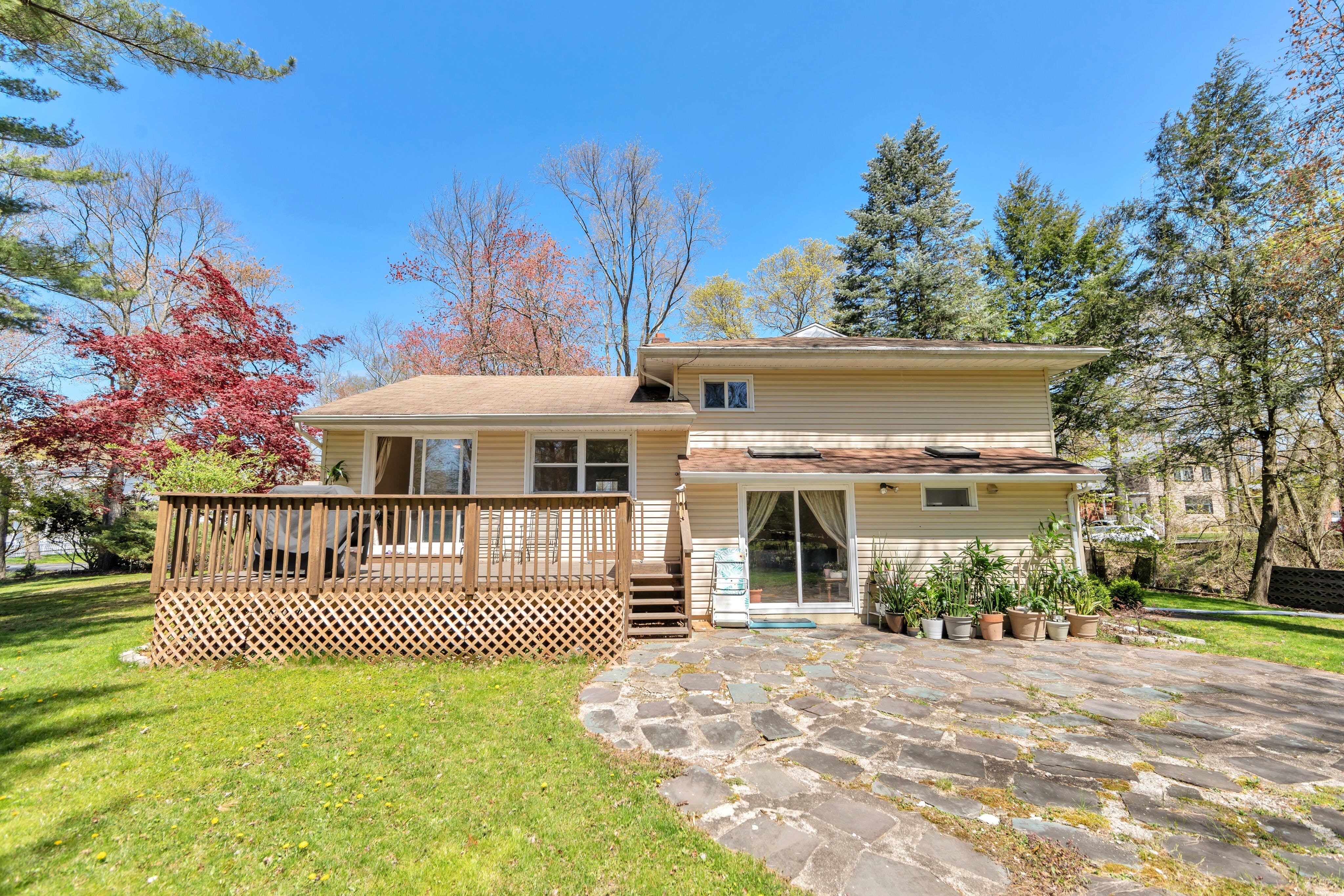 11 Meadow Street 
