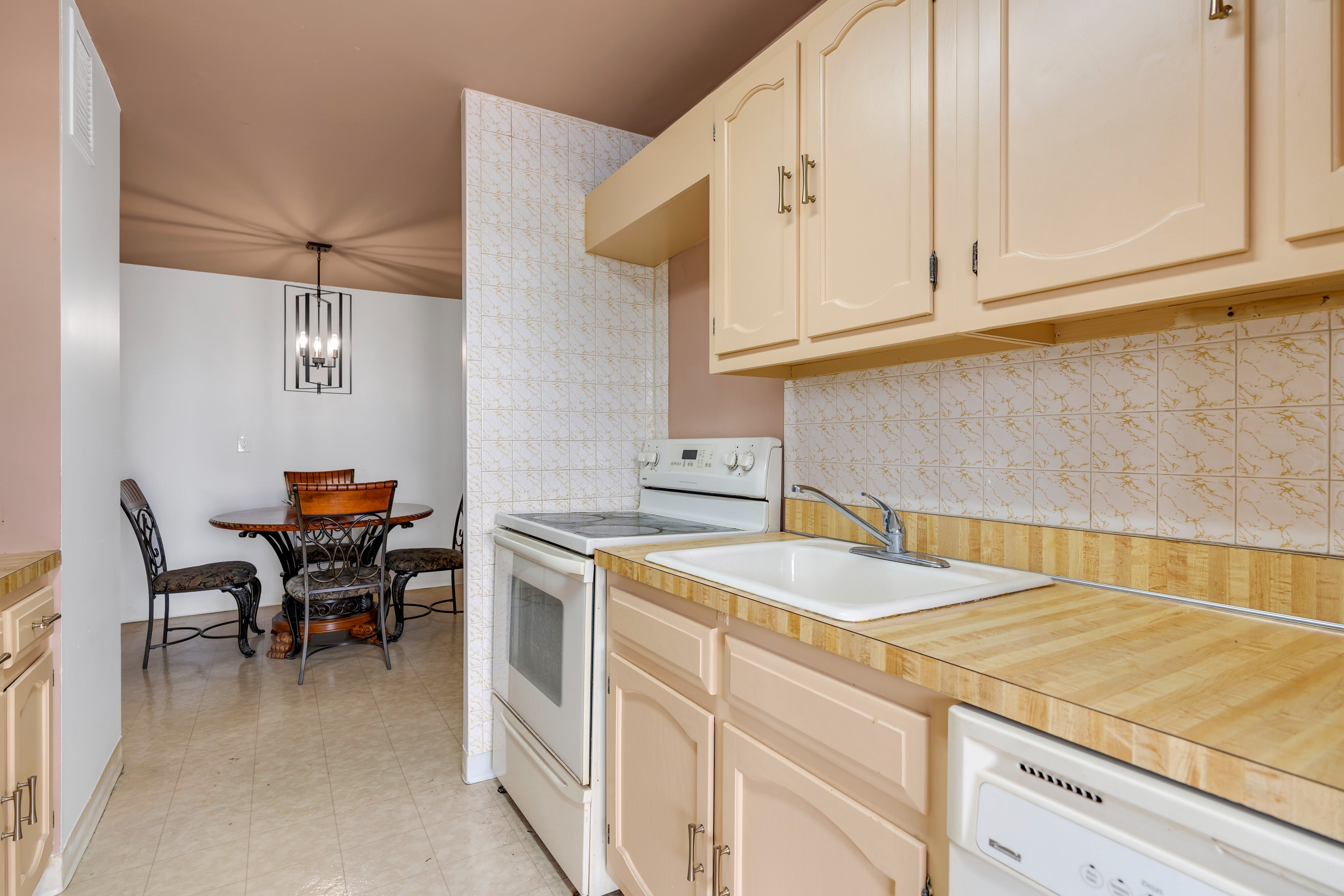 770 Anderson Avenue, #4L 