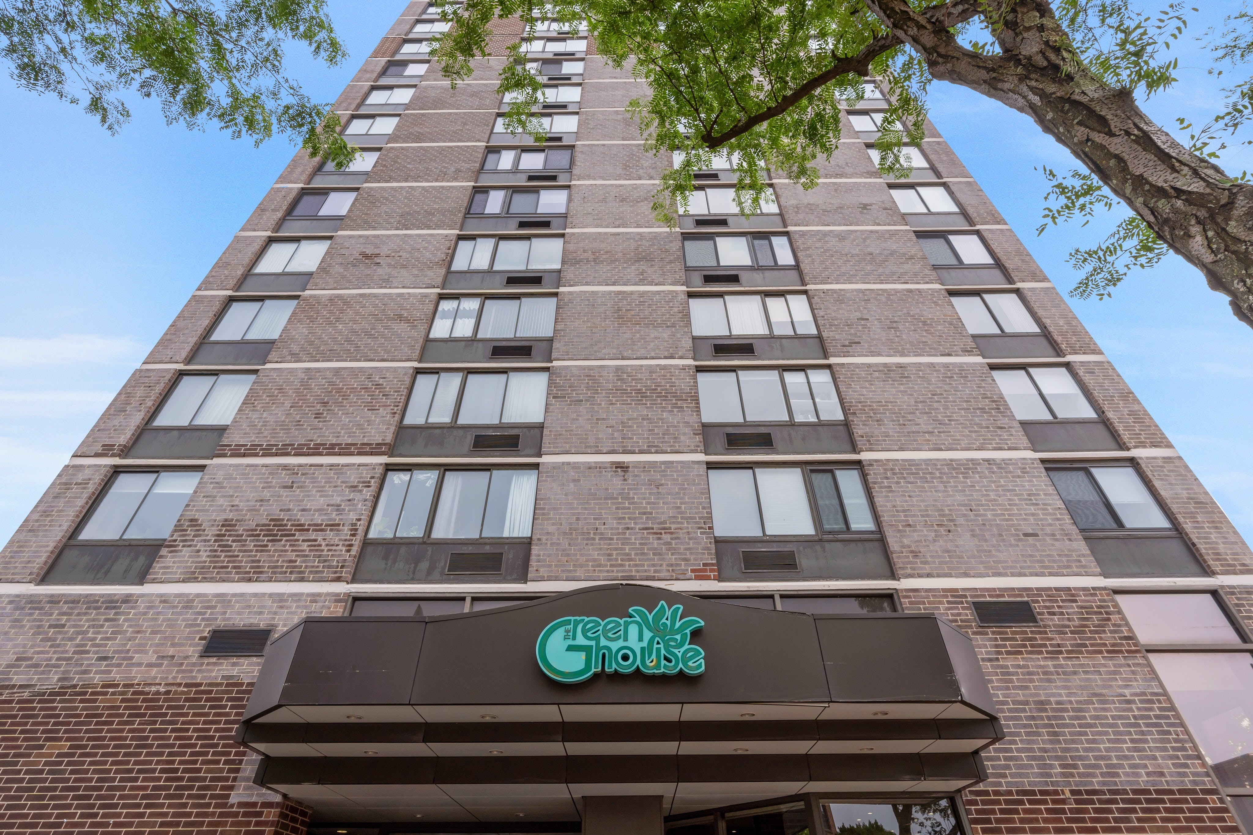 770 Anderson Avenue, #4L 