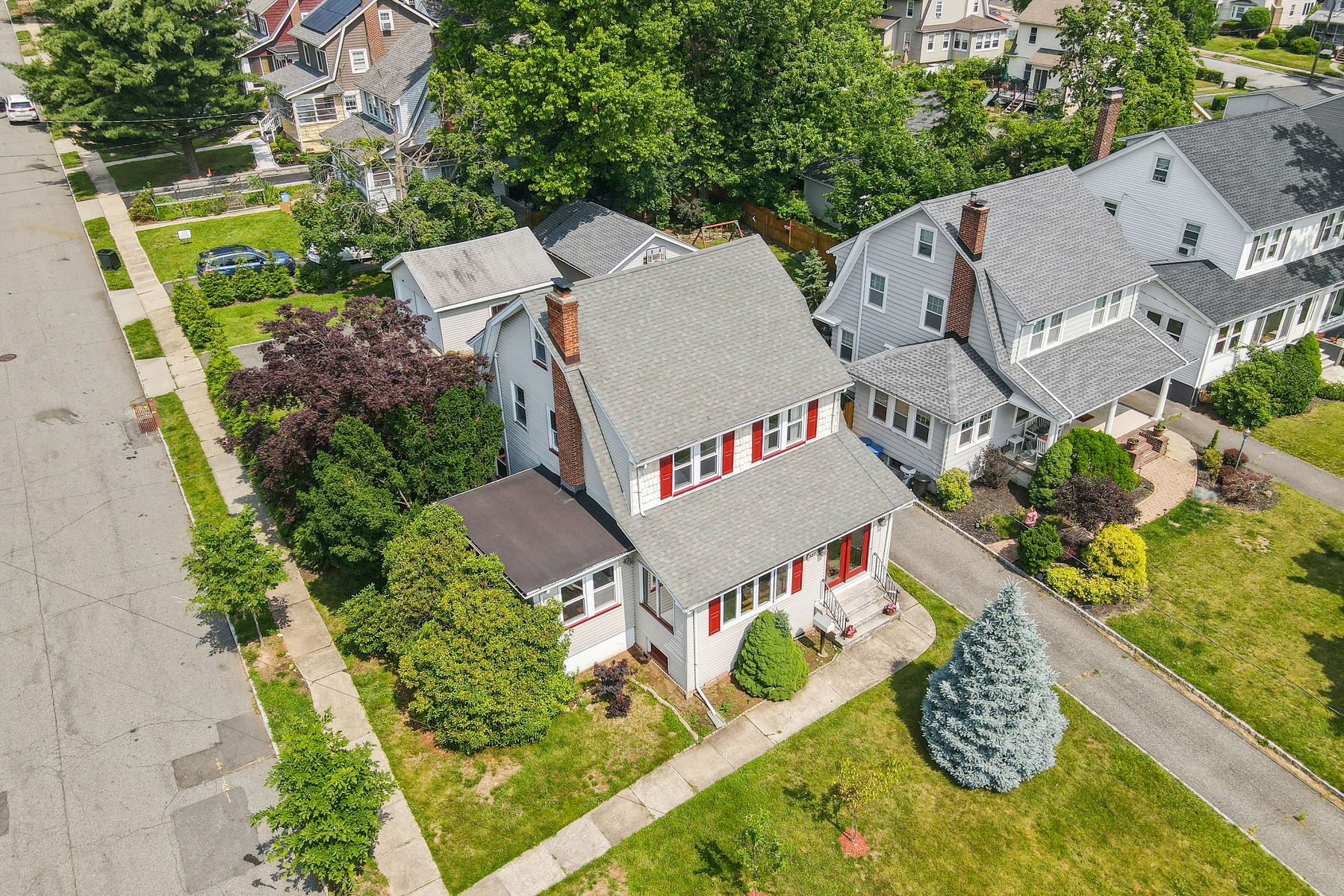 327 Gregory Avenue 