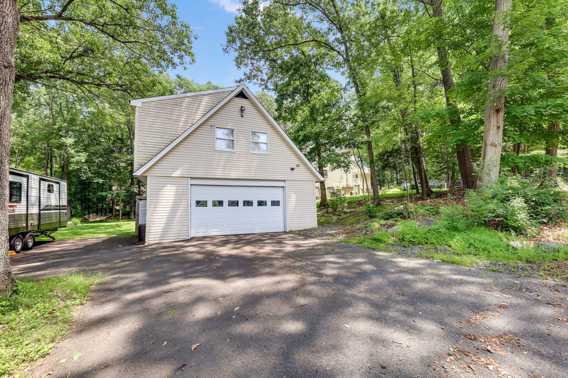 15 Lilly Road 
