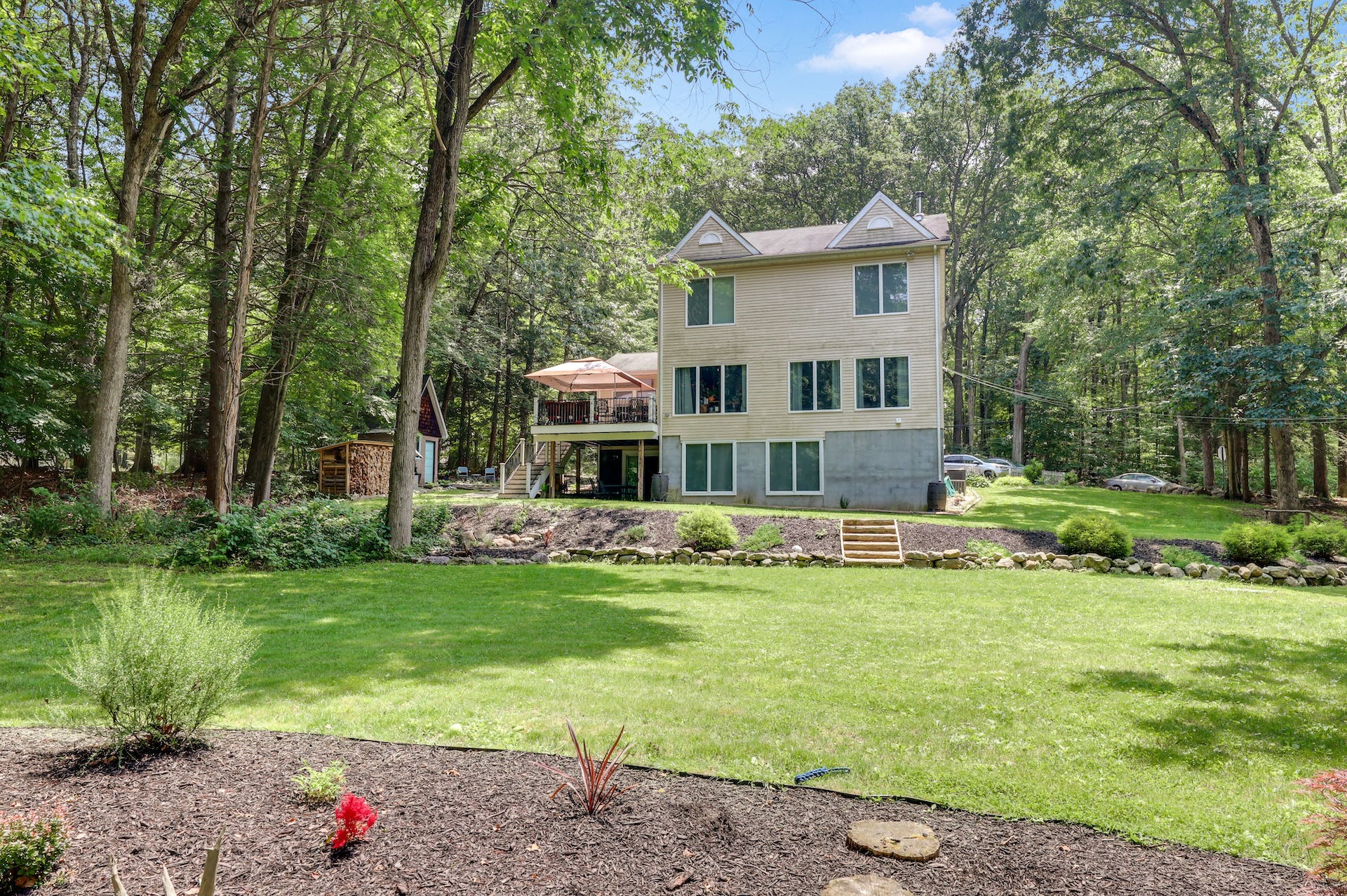 15 Lilly Road 